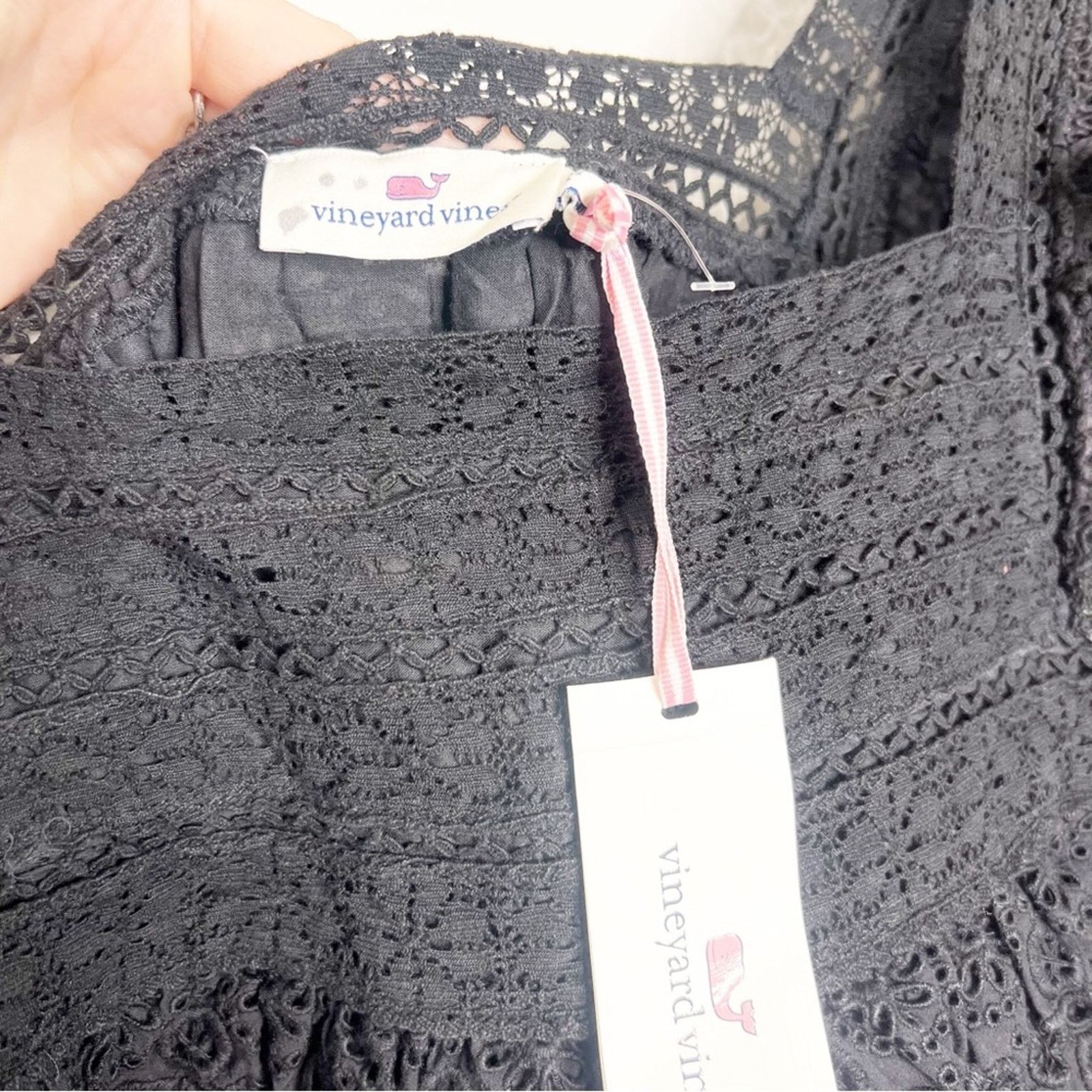 Vineyard Vines New with Tag Vineyard Vines Women's Black Eyelet Blouse Size XL / US 12-14 / IT 48-50 - 16 Thumbnail