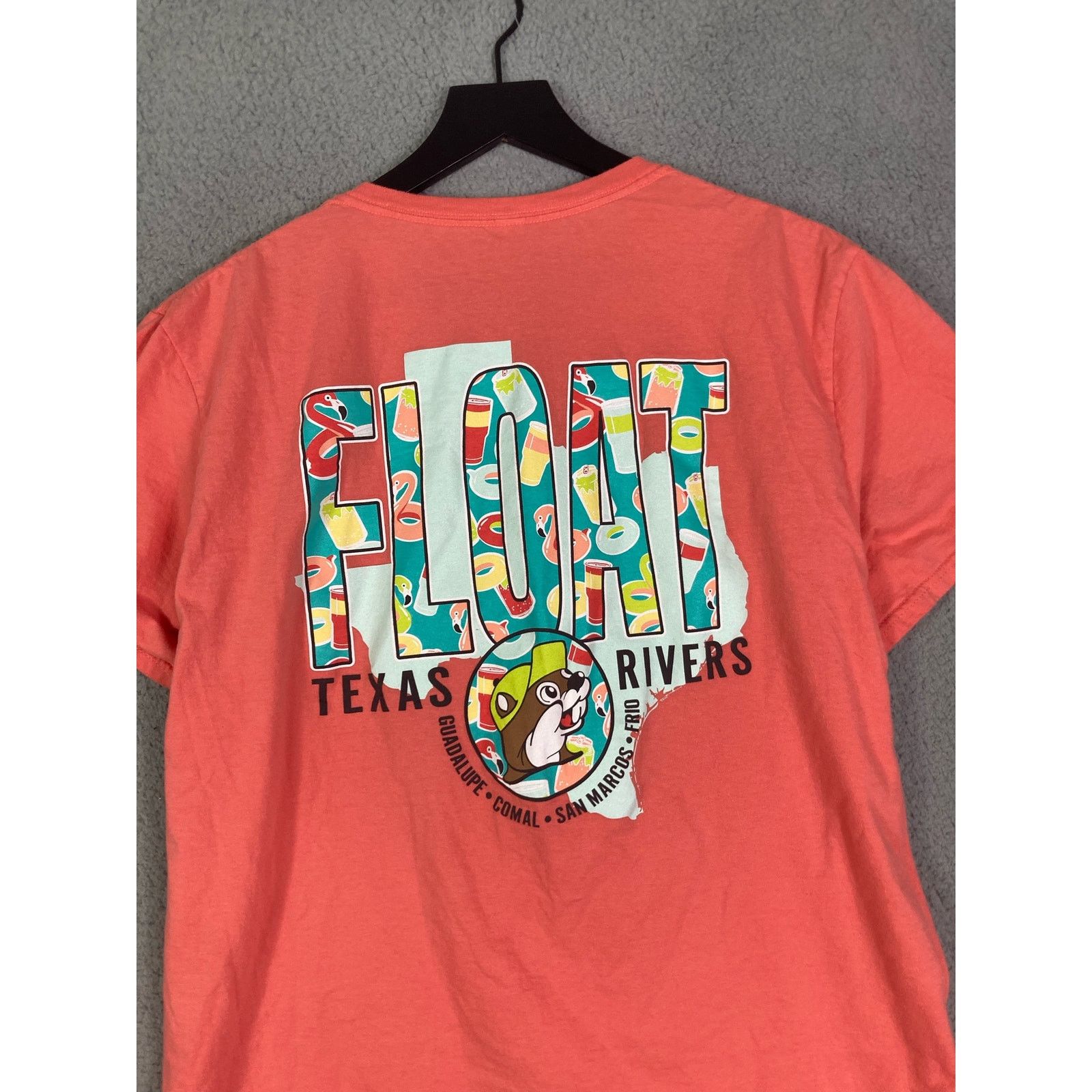 Other Buc-ee's Float Texas Rivers Graphic T-Shirt Small Coral Size US S / EU 44-46 / 1 - 8 Thumbnail