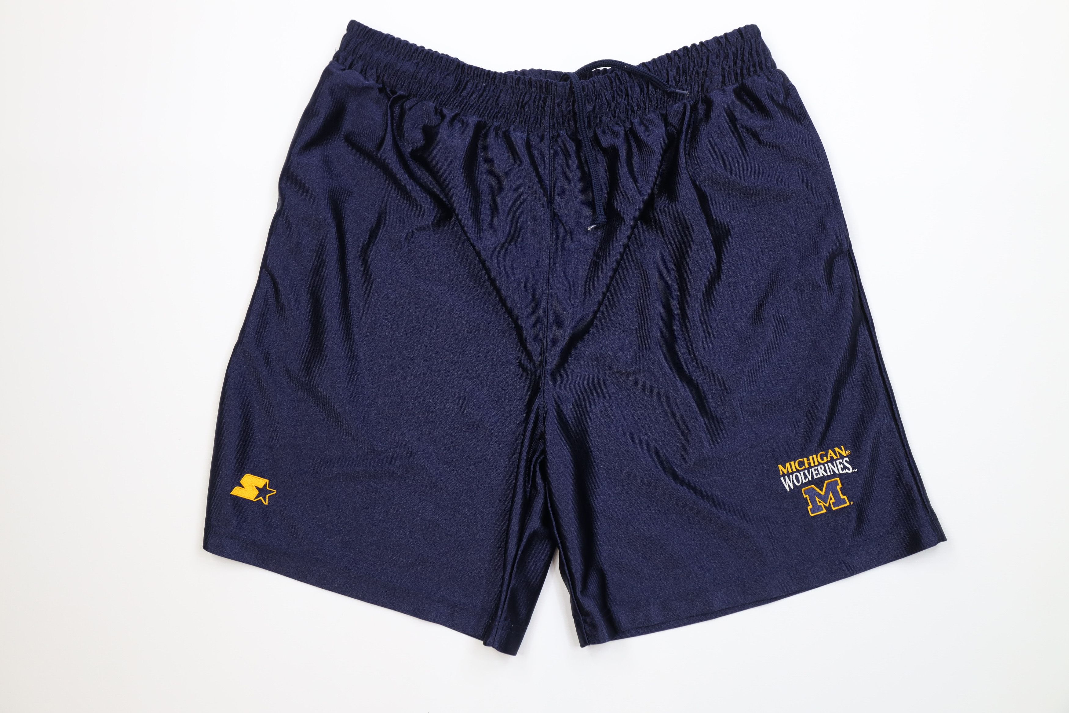 Starter Vintage 90s Starter University of Michigan Basketball Shorts Size US 32 / EU 48 - 1 Thumbnail