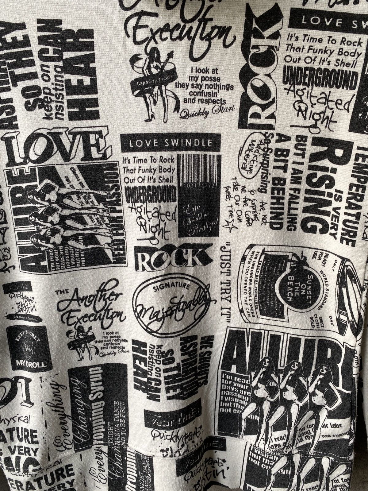 Hysteric Glamour Japanese Brand Fullprint Design Hoodie Size US S / EU 44-46 / 1 - 15 Thumbnail
