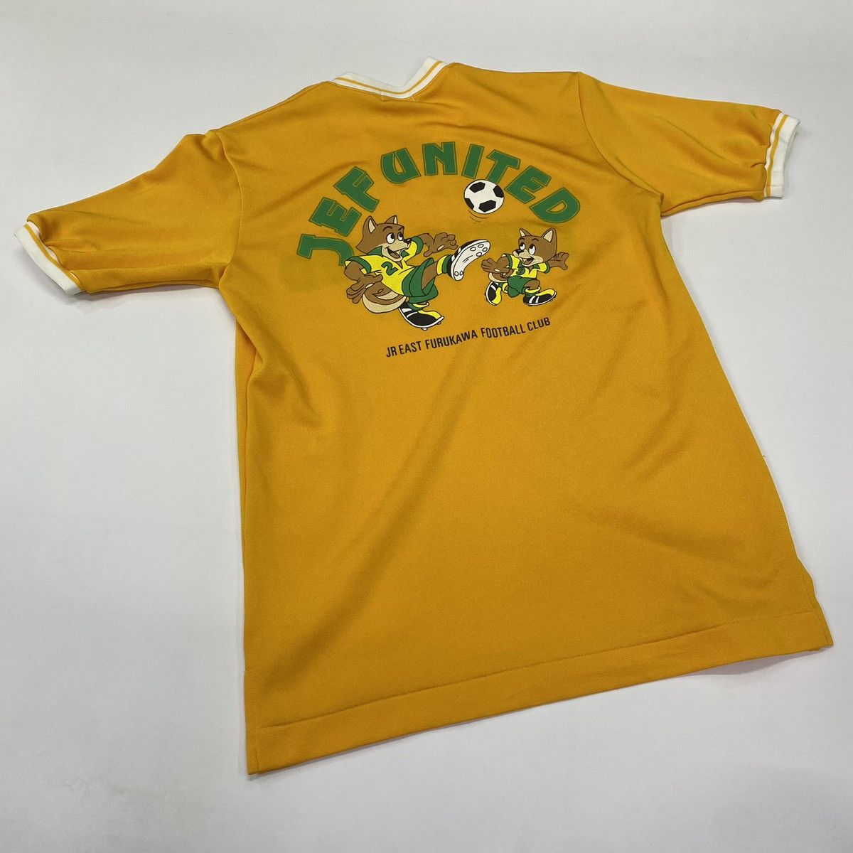 Asics Jersey used asics jef united vintage Size US S / EU 44-46 / 1 - 2 Thumbnail