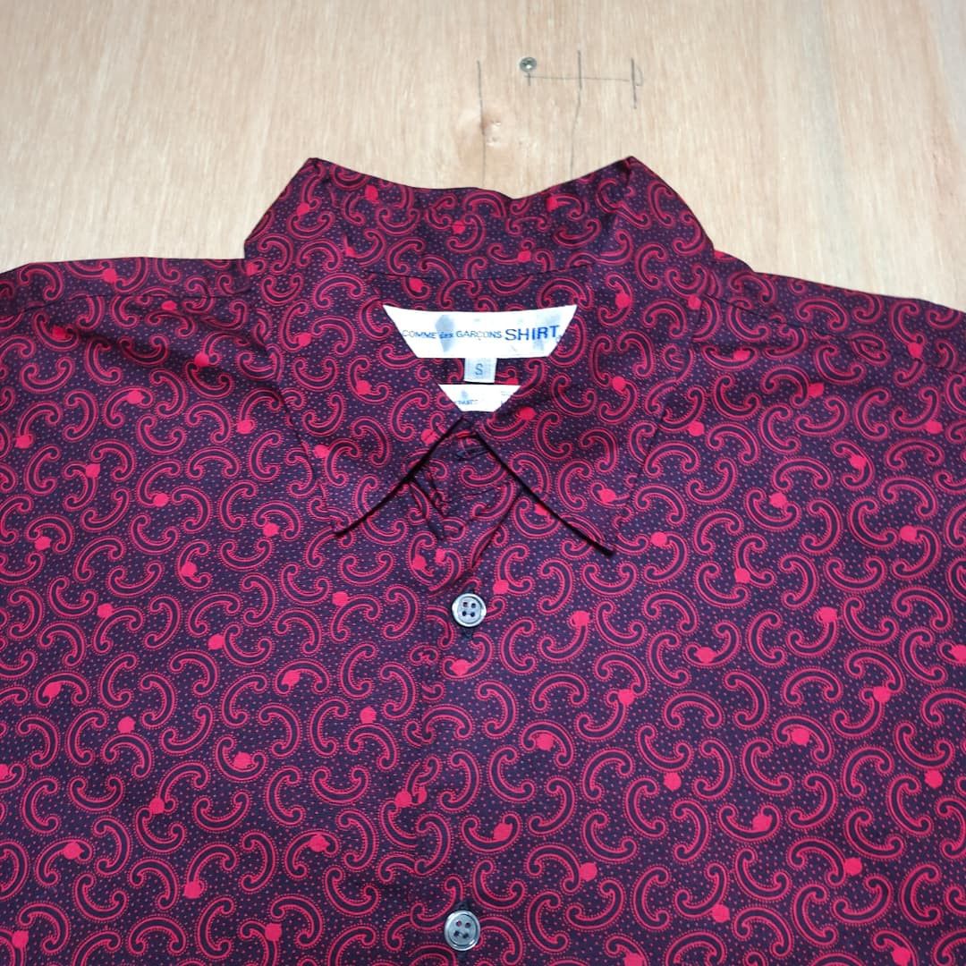 Comme des Garcons VINTAGE COMME DES GARCONS UNIQUE MOTIVE SHIRT MADE IN FRANCE Size US S / EU 44-46 / 1 - 3 Thumbnail