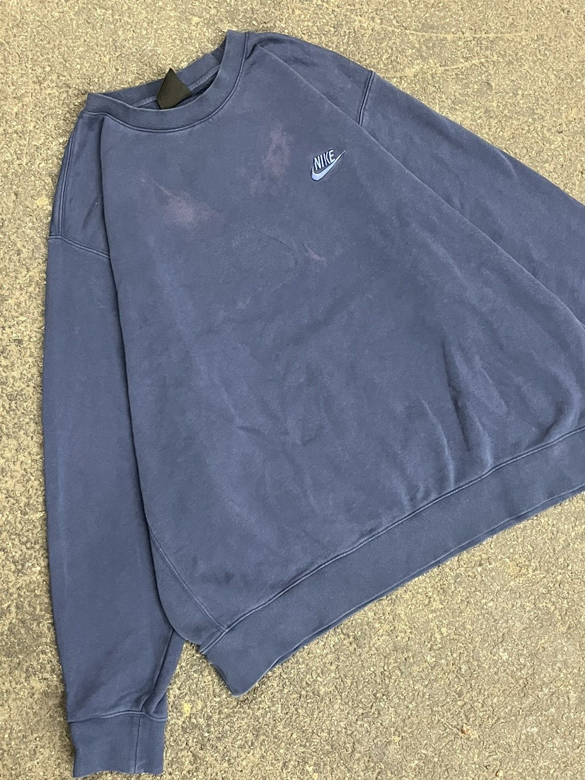 Nike × Vintage Nike vintage two tone swoosh crewneck faded boxy streetwear Size US XXL / EU 58 / 5 - 3 Thumbnail