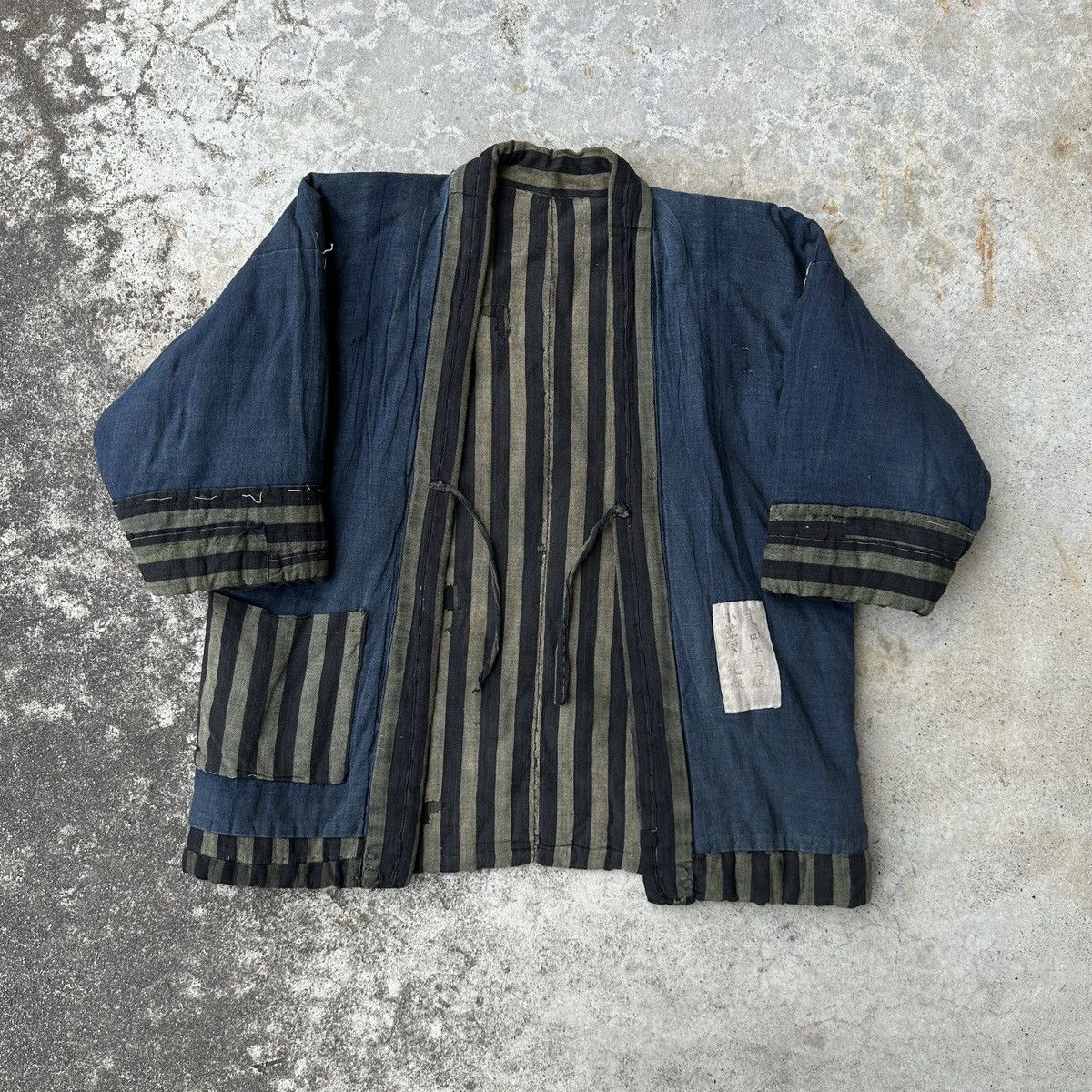 Japanese Brand Shima Boro Kid Noragi Yukata Patchwork Japan antique jacket Size US S / EU 44-46 / 1 - 2 Thumbnail