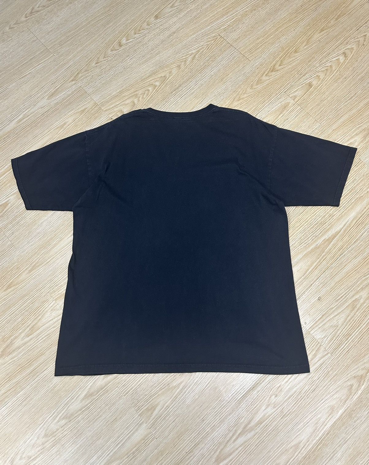 Obey Vintage Obey Propaganda Tshirt A554 Size US L / EU 52-54 / 3 - 3 Thumbnail