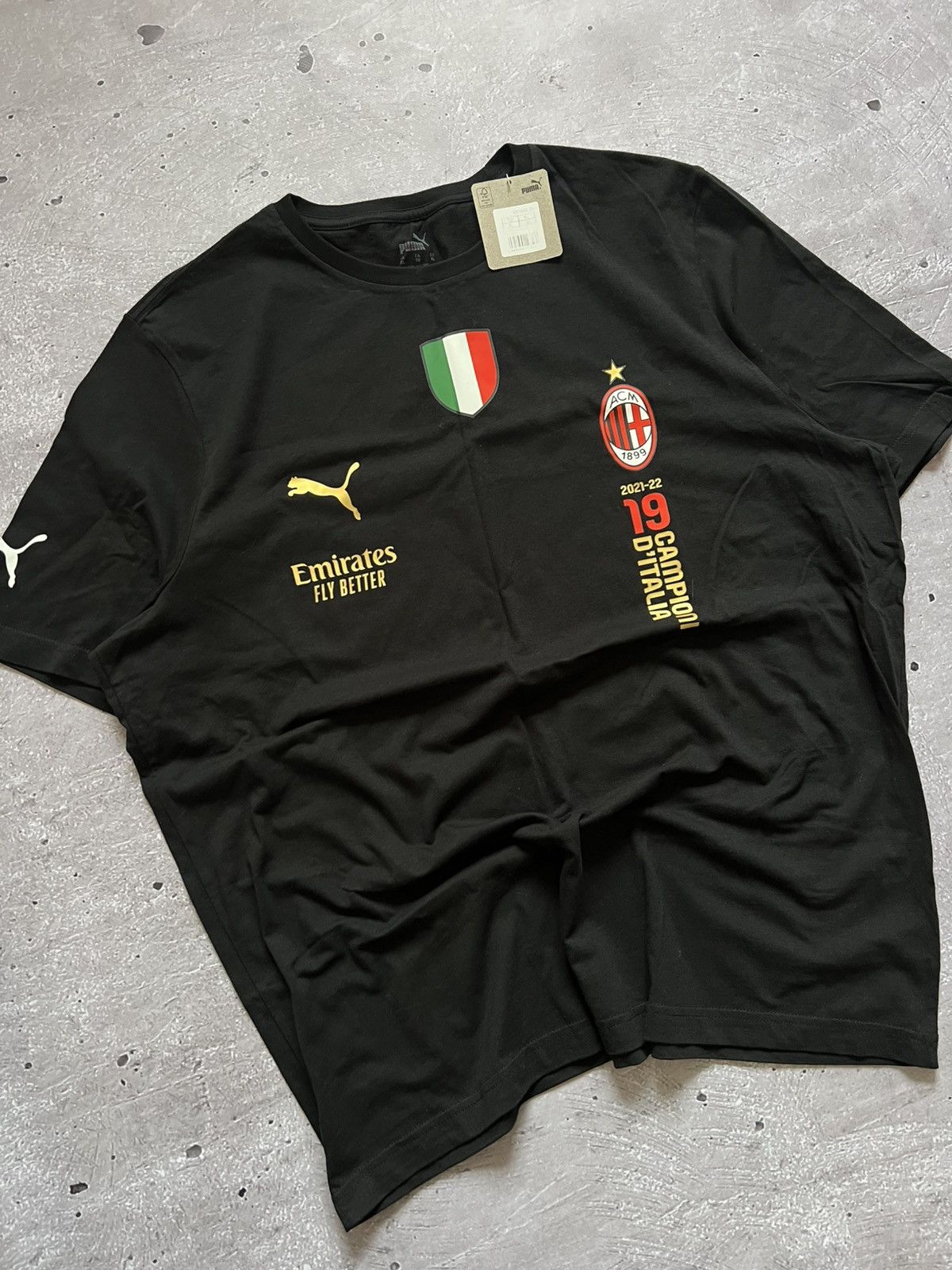 Puma AC Milan Scudetto 2022 T-Shirt Black Size XL New Size US XL / EU 56 / 4 - 1 Thumbnail