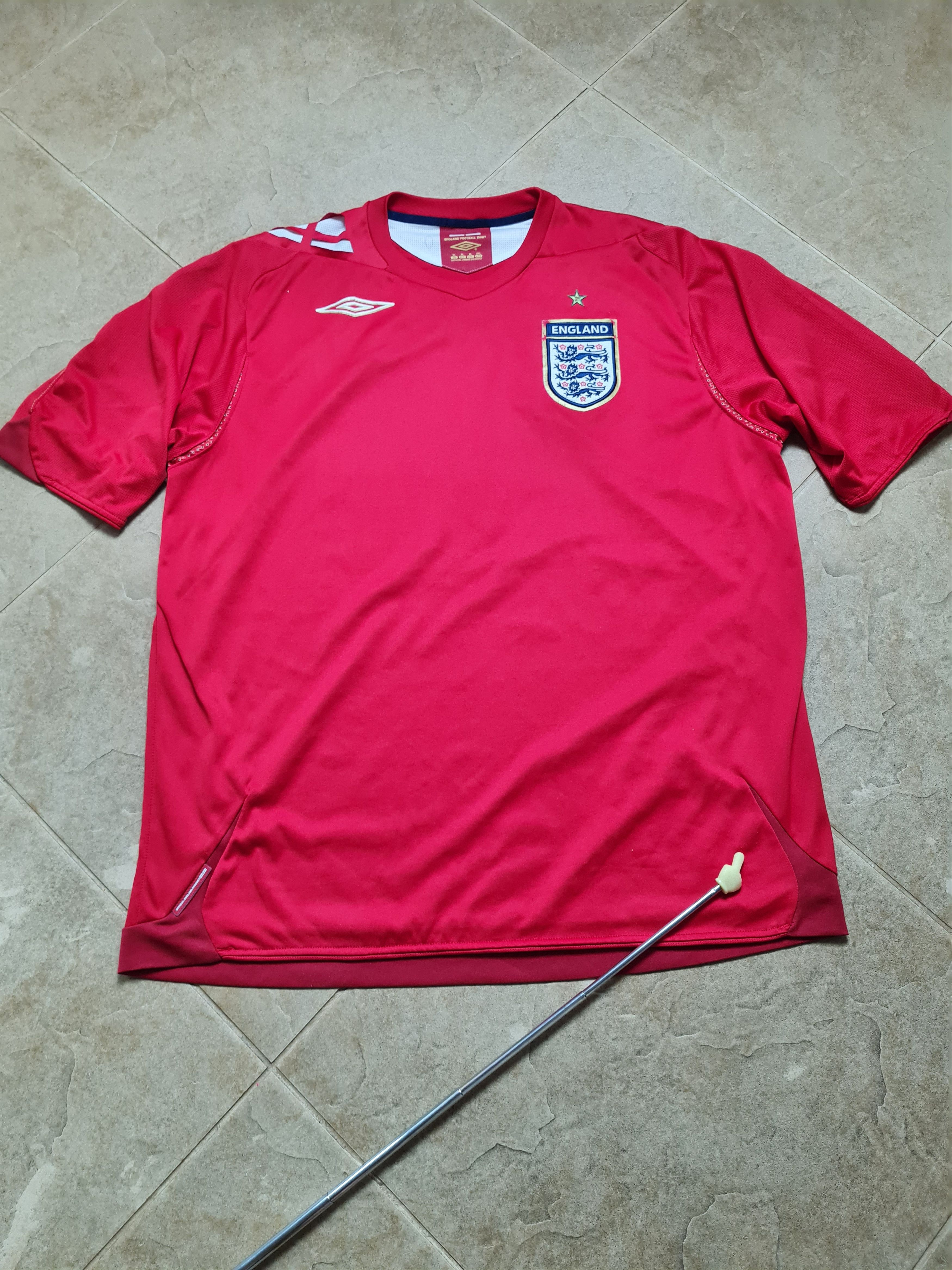 Umbro England Away Football Shirt 2006 - 2008 Umbro Vintage Size US XL / EU 56 / 4 - 7 Thumbnail