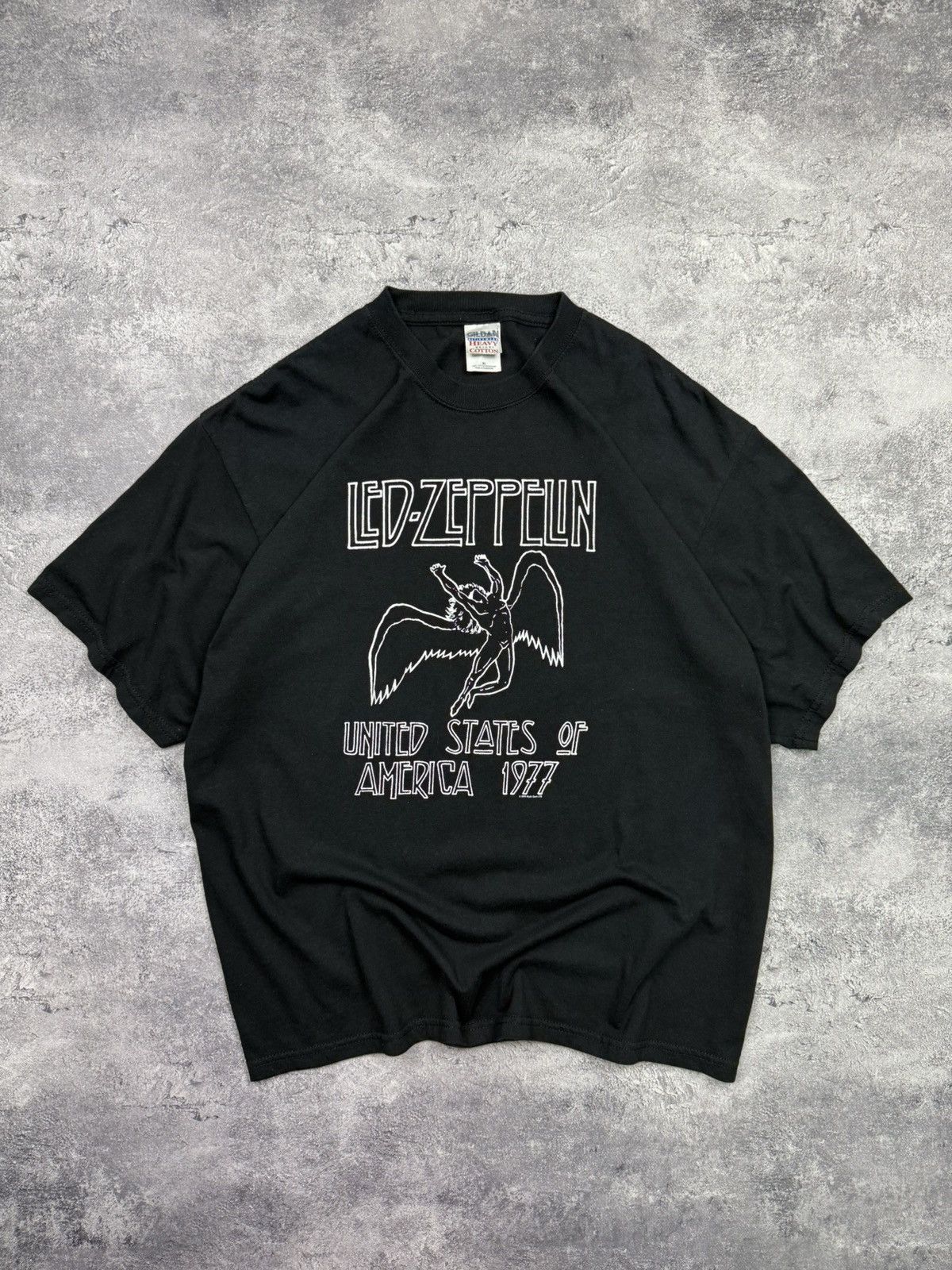 Led Zeppelin Vintage Led Zeppelin United States Of America 1977 T-Shirt Size US XL / EU 56 / 4 - 1 Thumbnail