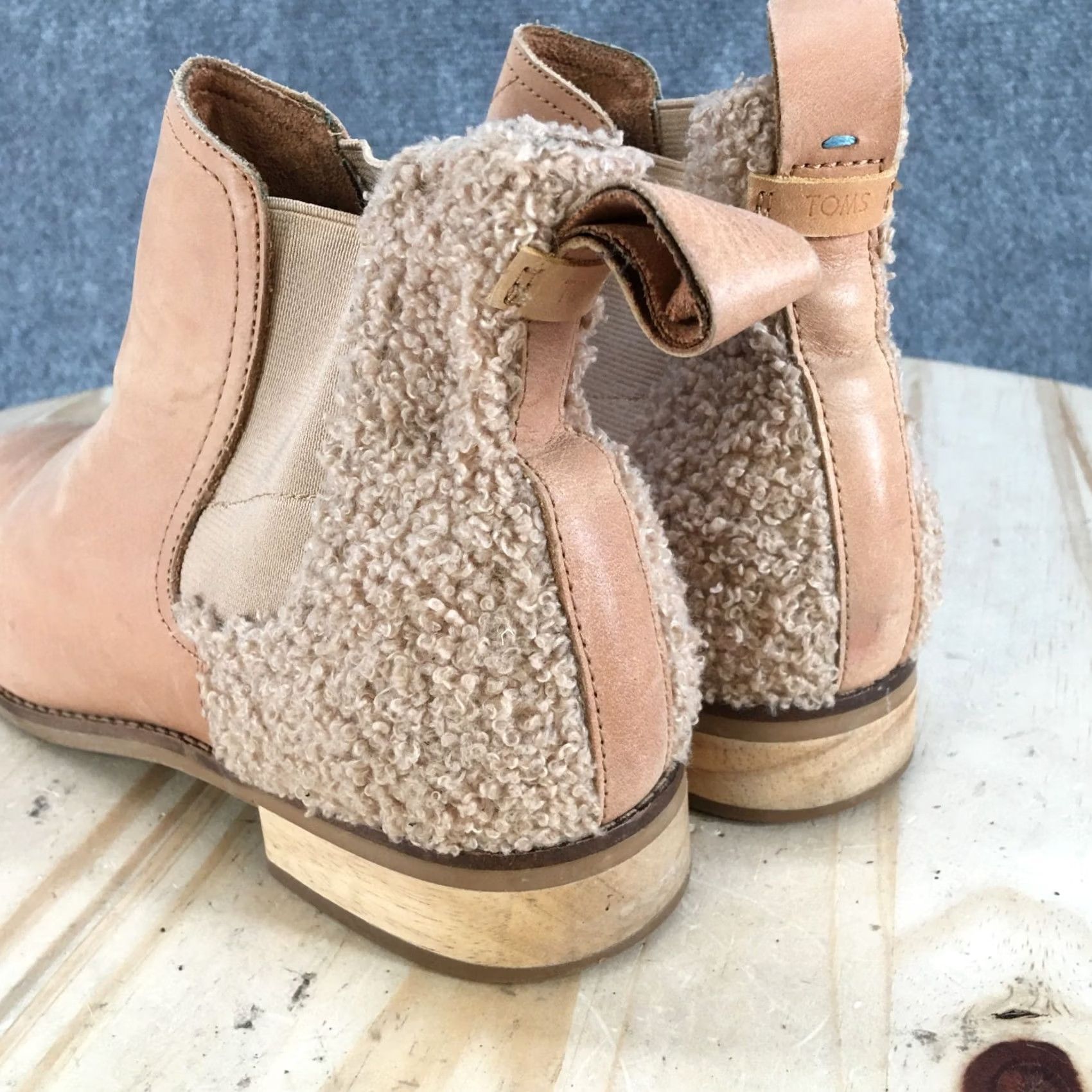Toms TOMS Boots Womens 8.5 Ella Casual Pull On Chelsea Ankle Bootie Brown Leather Boots Ella 8.5 Womens Brown Leather Casual Chelsea Bootie Size US 9 / IT 39 - 3 Thumbnail