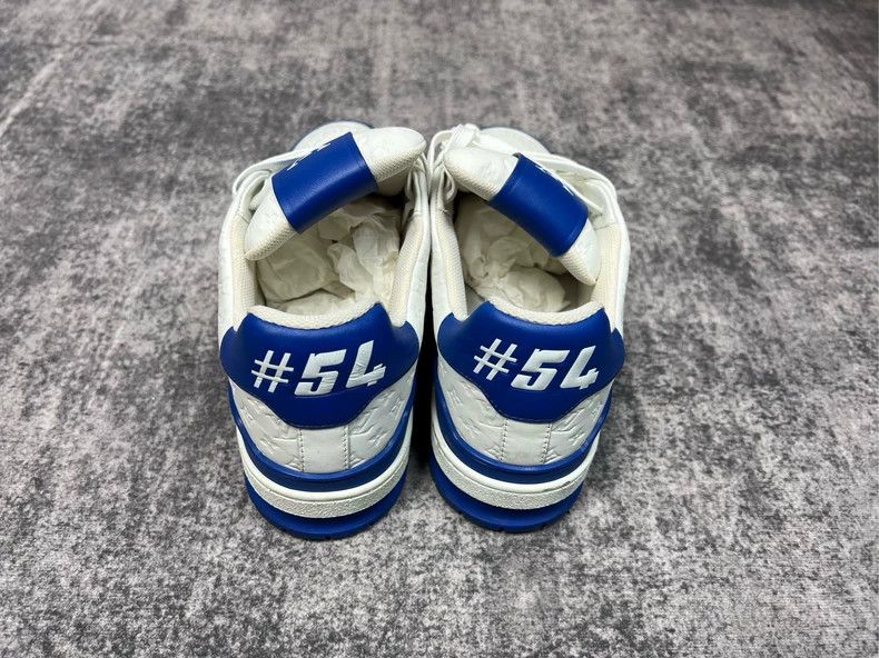 Louis Vuitton Louis Vuitton TRAINER white and blue embossed presbyopic s Size US 6 / EU 39 - 4 Thumbnail