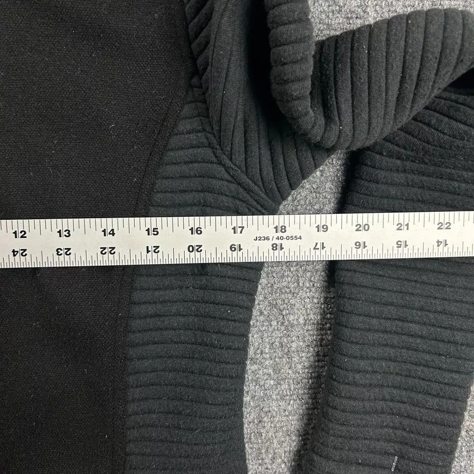 The North Face The North Face Jacket Womens Small Full Zip Fleece Mock Neck Size S / US 4 / IT 40 - 5 Thumbnail