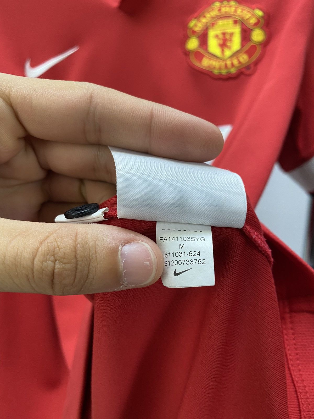 Nike Nike Manchester United 2014 2015 Home Football Shirt Jersey Size US M / EU 48-50 / 2 - 16 Thumbnail