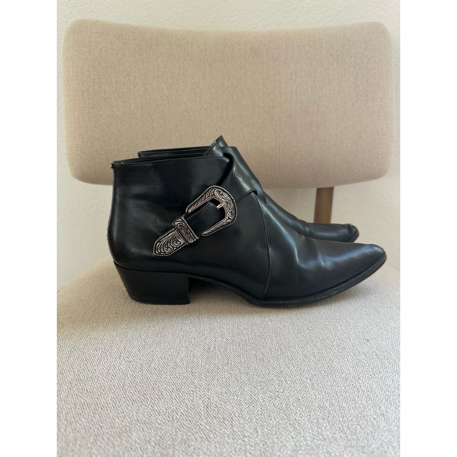 Saint Laurent Paris Saint Laurent Black Calfskin Leather Ankle Boot 41 Size US 10 / IT 40 - 1 Thumbnail