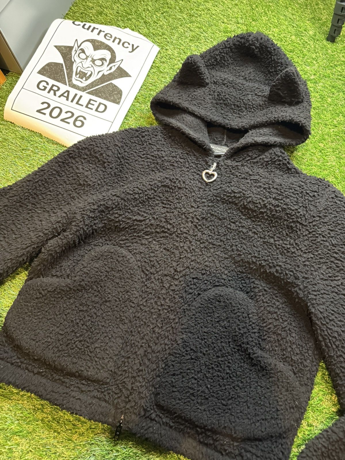 Balenciaga RARE Balenciaga Softwear Heart Cute Zip Up Hoodie Size US M / EU 48-50 / 2 - 7 Thumbnail