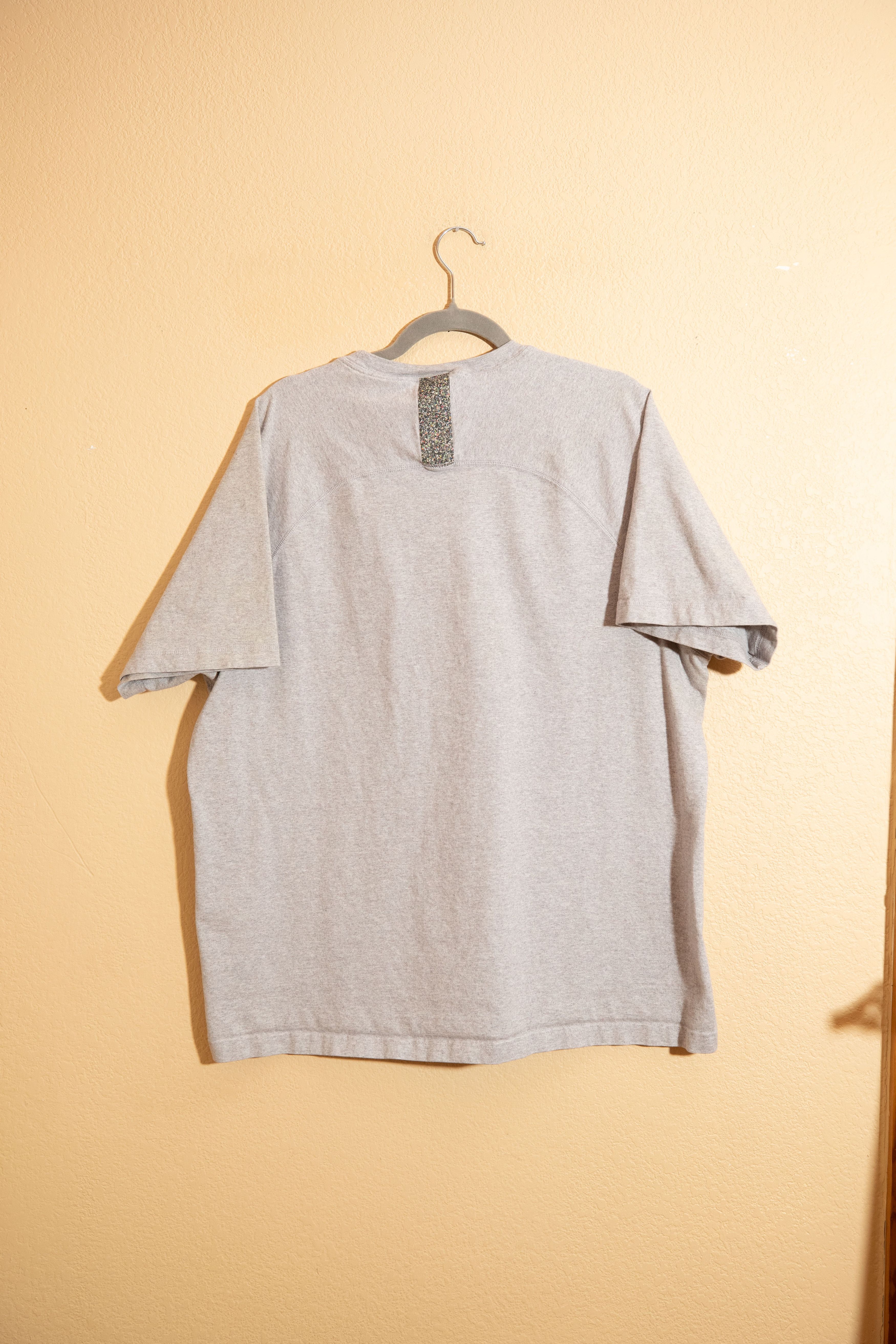 Nike Nike Y2K Sustainable Materials Tee (XL) Size US XL / EU 56 / 4 - 2 Thumbnail