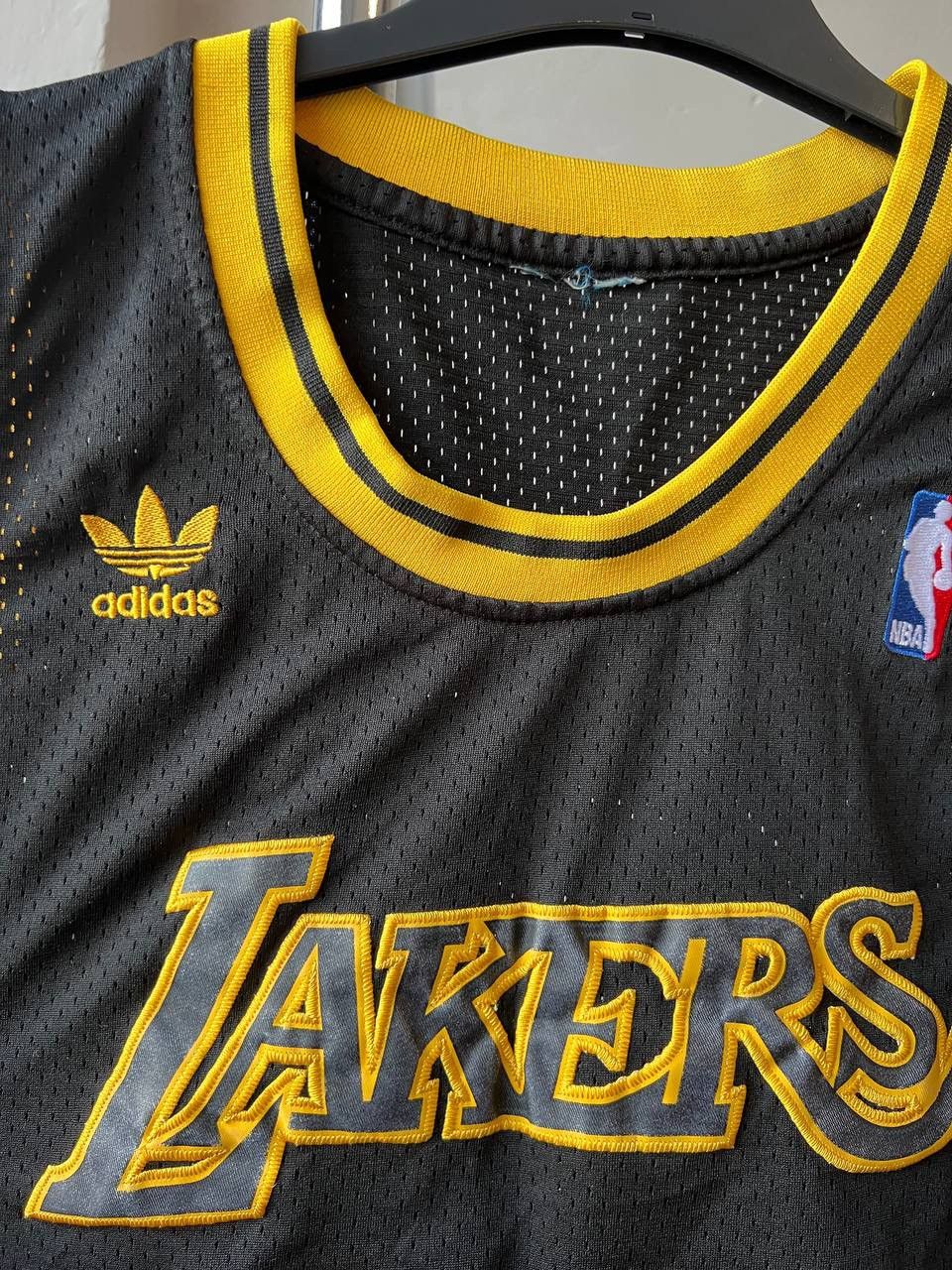 NBA LOS ANGELES LAKERS #8 BRYANT ADIDAS BASKETBALL JERSEY RETRO Size US M / EU 48-50 / 2 - 7 Thumbnail