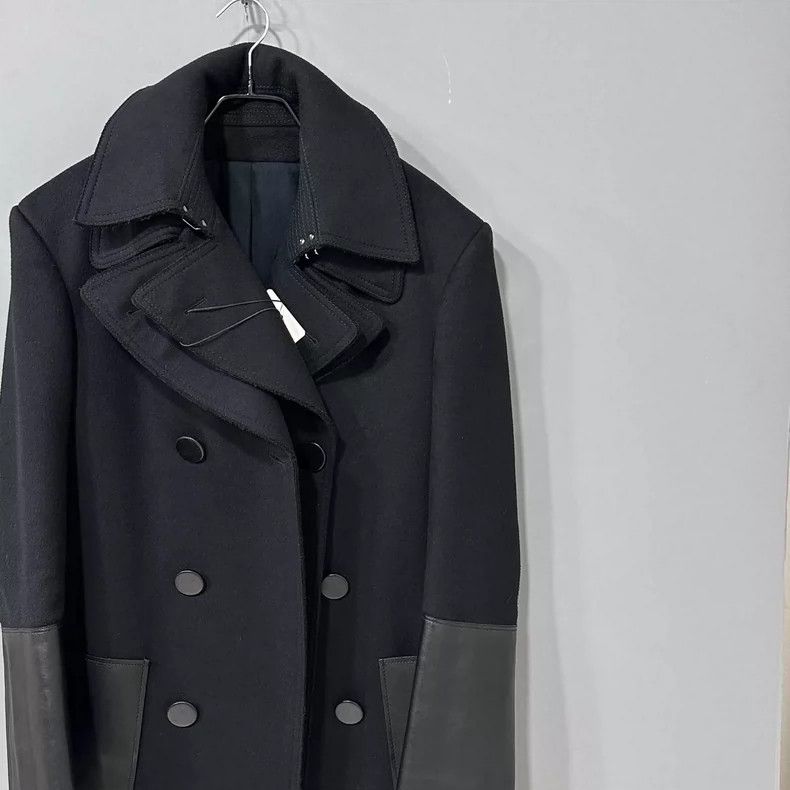 Alexander McQueen Alexander McQUEEN Black split leather double-layer collar Size M / US 6-8 / IT 42-44 - 2 Thumbnail