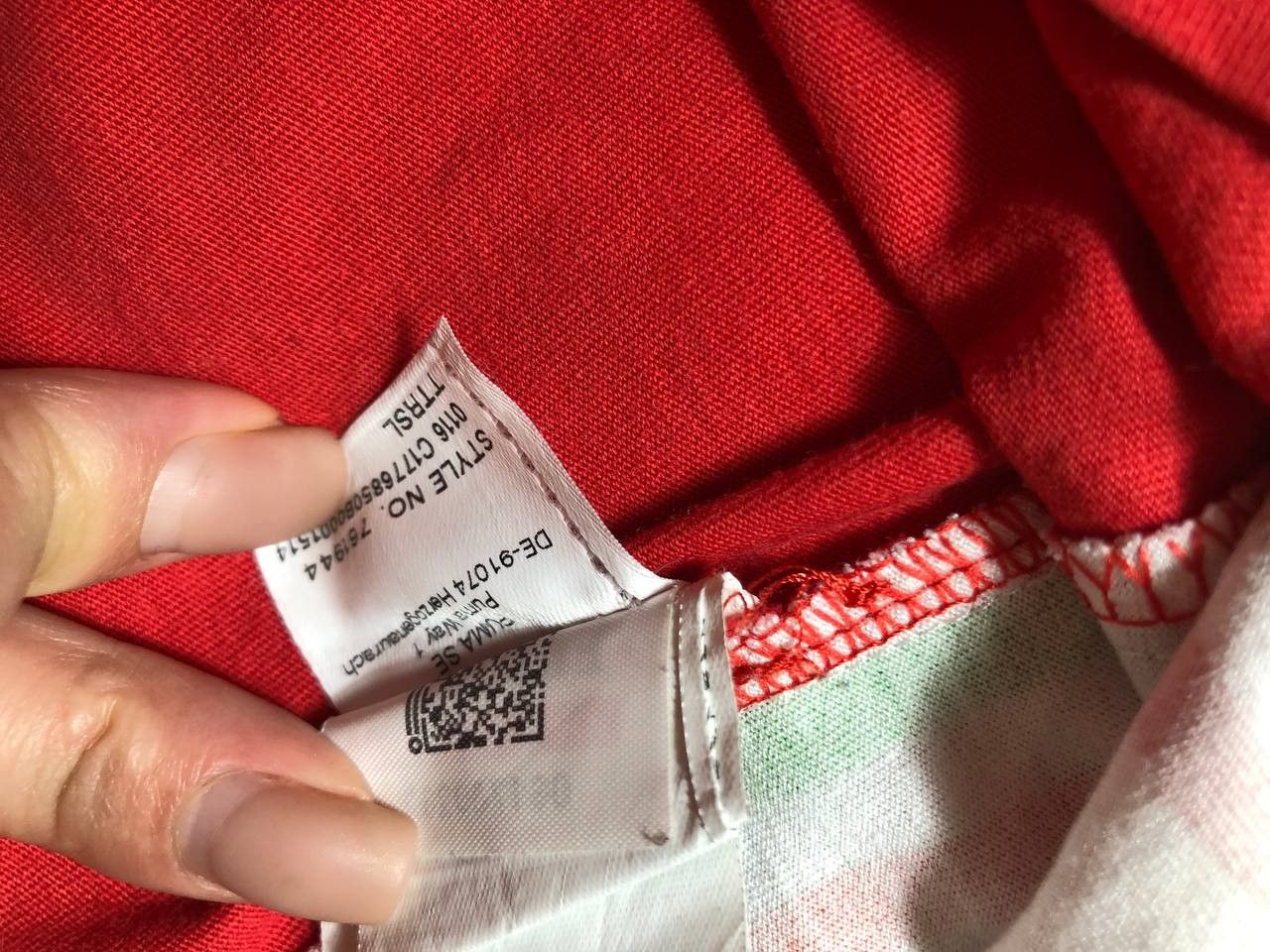 Ferrari × Puma VERY RARE PUMA FERRARI FORMULA ONE POLO RACING Y2K NASCAR Size US XXL / EU 58 / 5 - 4 Thumbnail