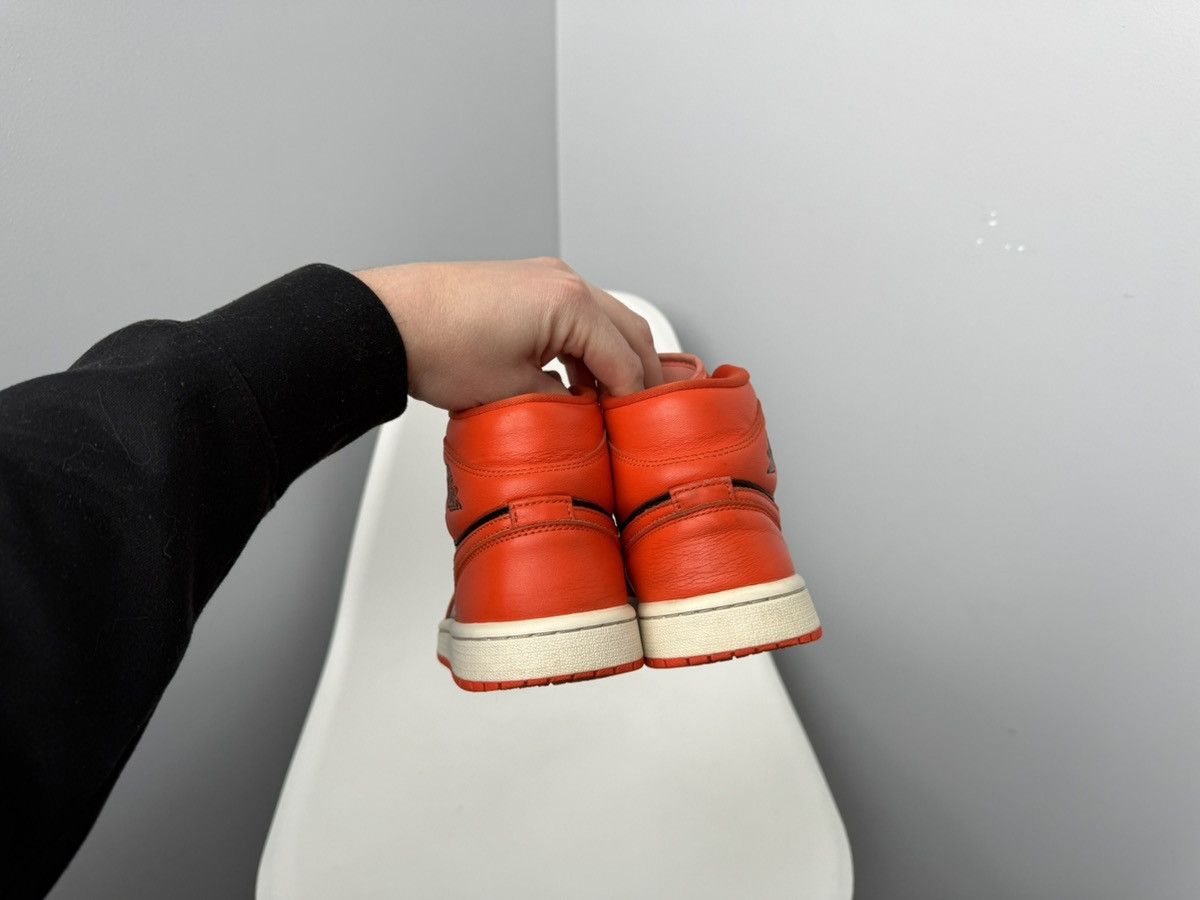 Nike Nike Air Jordan 1 Mid Sneakers Size US 7 / IT 37 - 8 Thumbnail