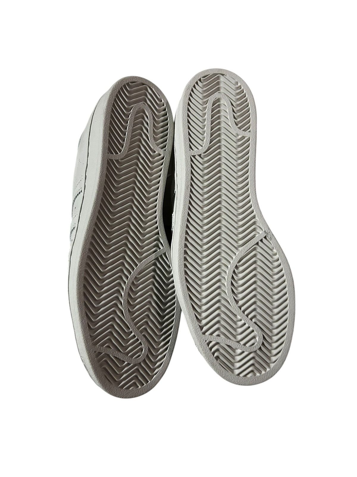 Adidas adidas Originals Superstar size 7 Size US 7 / EU 40 - 6 Thumbnail