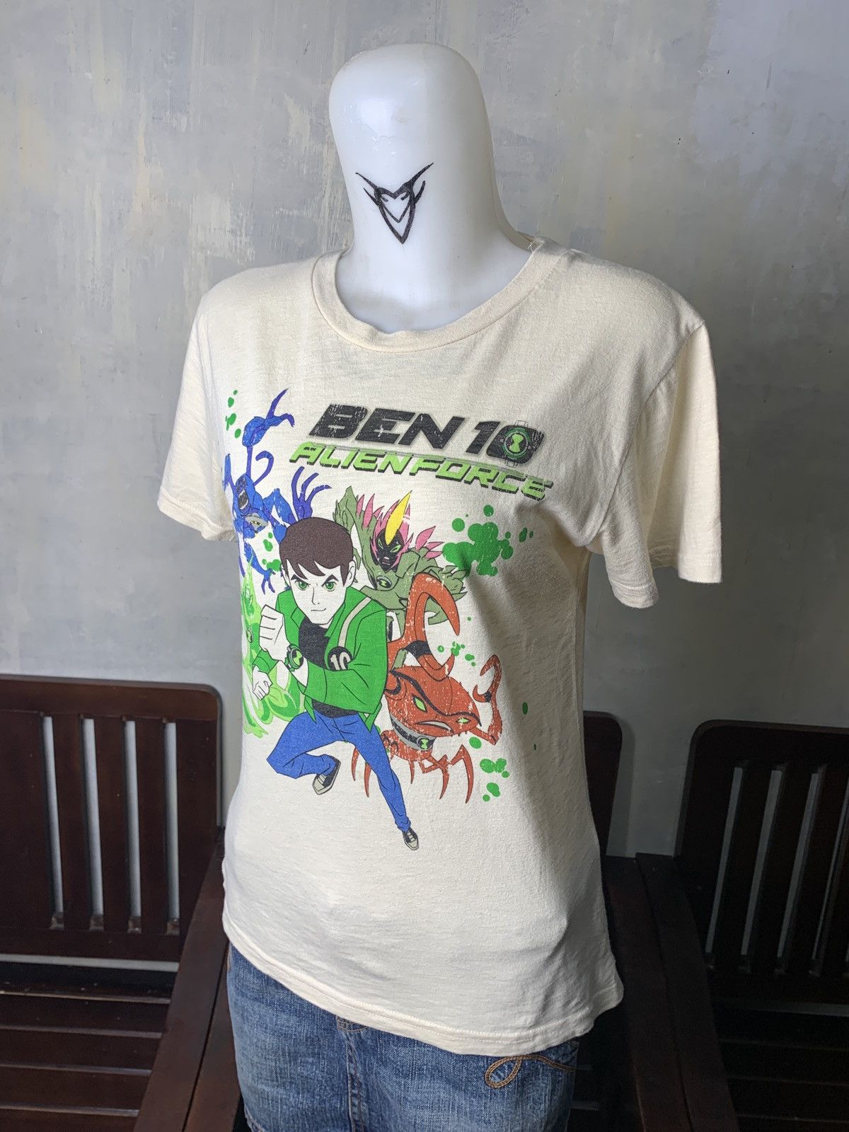 Cartoon Network Ben10 Alien Series by Cartoon Networks Beige MC Graphic Top Size M / US 6-8 / IT 42-44 - 2 Thumbnail