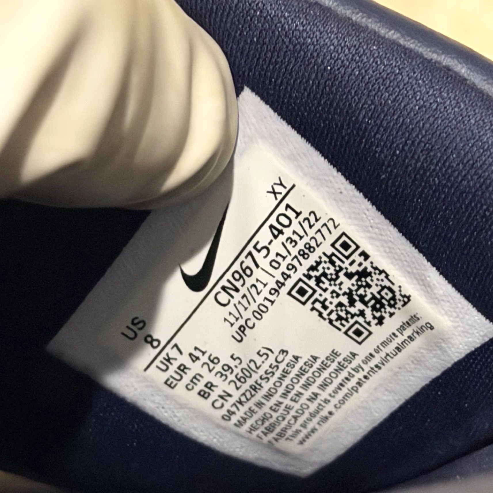 Nike Nike Victori One Slides Mens Size 8 Midnight Navy Blue White Sandals CN9675-401 Size ONE SIZE - 4 Thumbnail