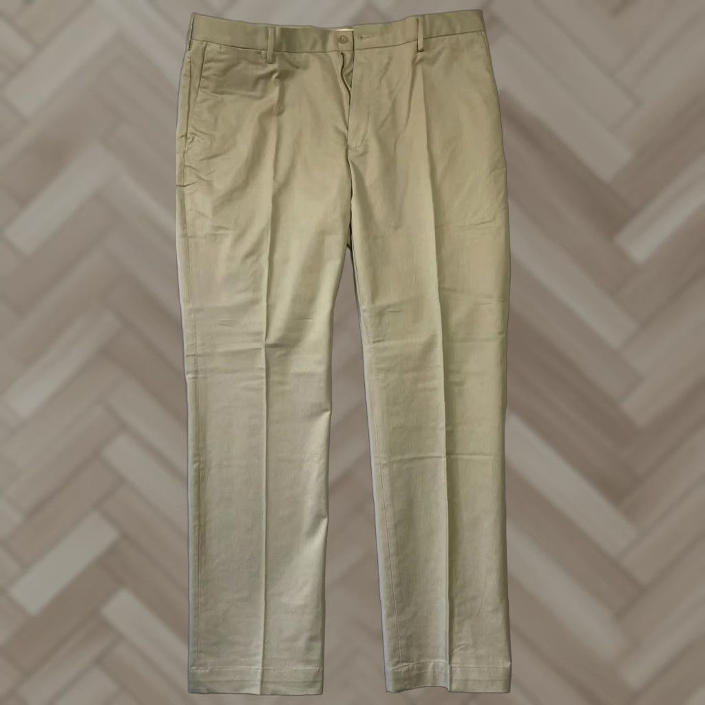 Polo Ralph Lauren Polo Ralph Lauren Chino Pants Men 38x34 Flat Front Casual Solid Cotton Tan Khaki/ Ivory Logo Button Pockets Mens Regular Straight Inseam 34 Size US M / EU 48-50 / 2 - 1 Thumbnail