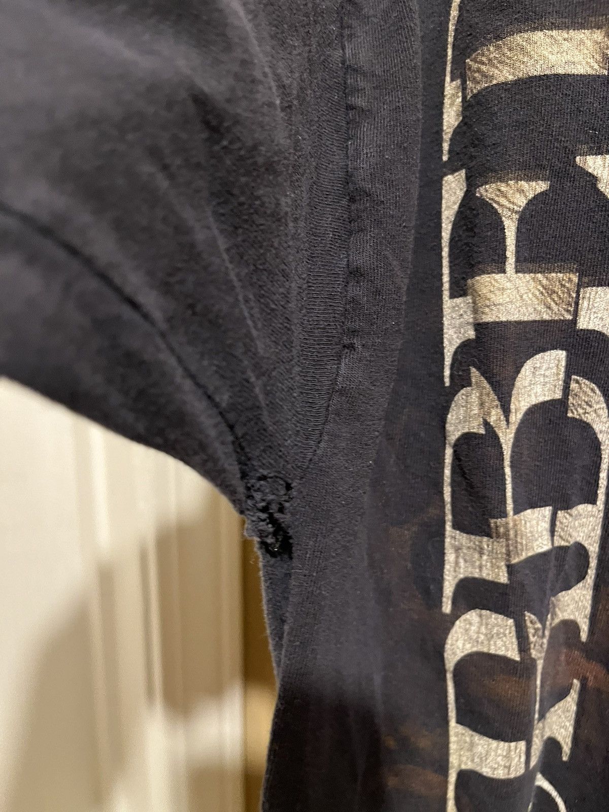 Vintage Vintage Disturbed tee Size US S / EU 44-46 / 1 - 3 Thumbnail