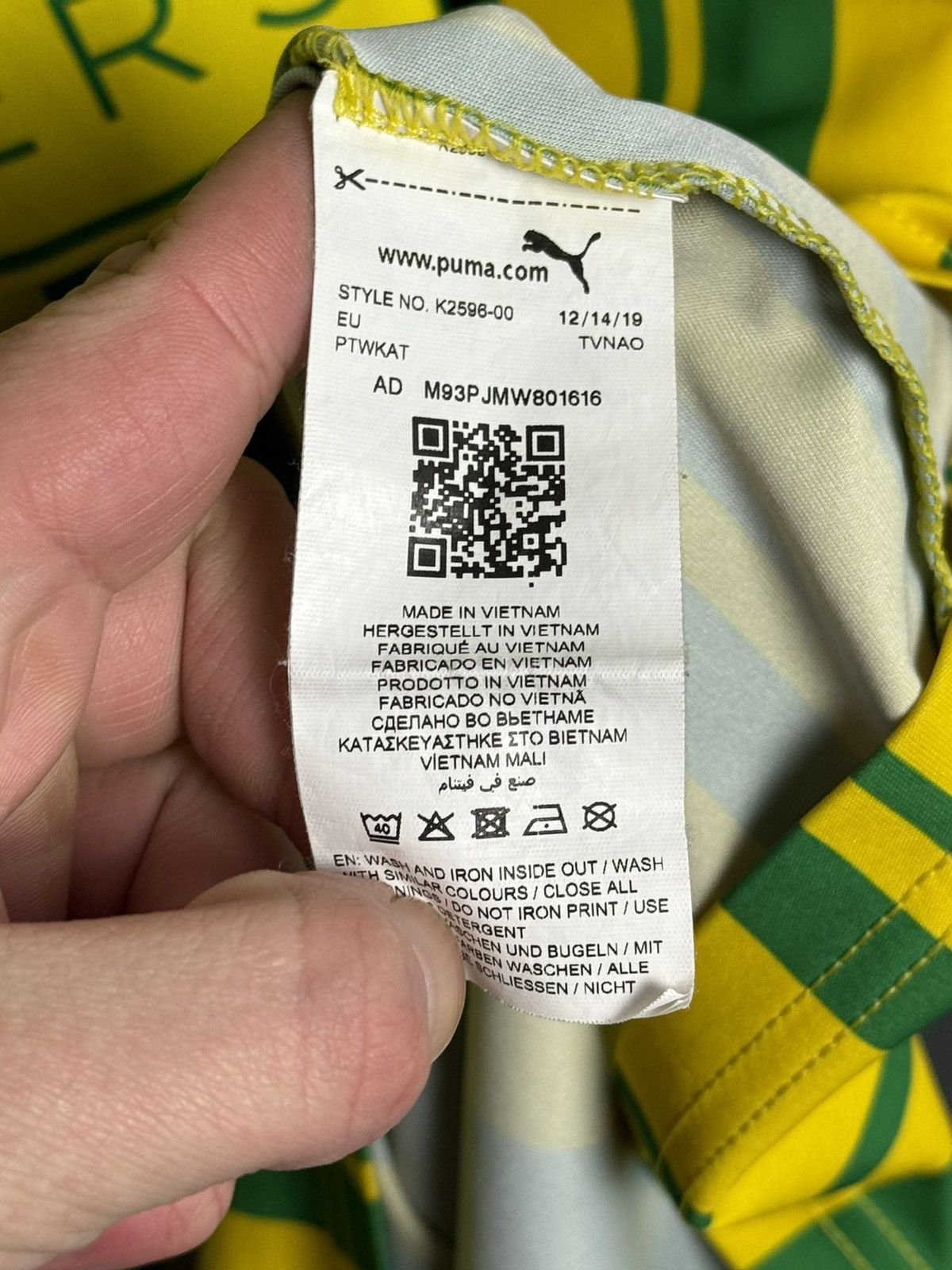 Puma West Bromwich Albion 20/21 Away Football Jersey Size US XL / EU 56 / 4 - 9 Thumbnail