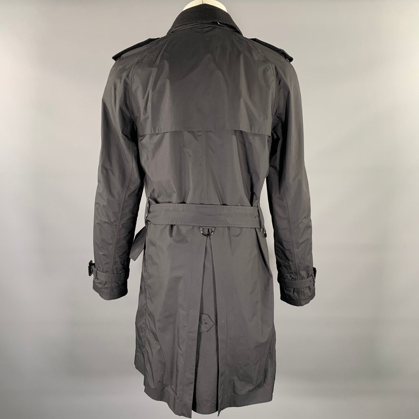 Burberry BURBERRY LONDON Chest Size Size M Trenchcoat Size US M / EU 48-50 / 2 - 4 Thumbnail