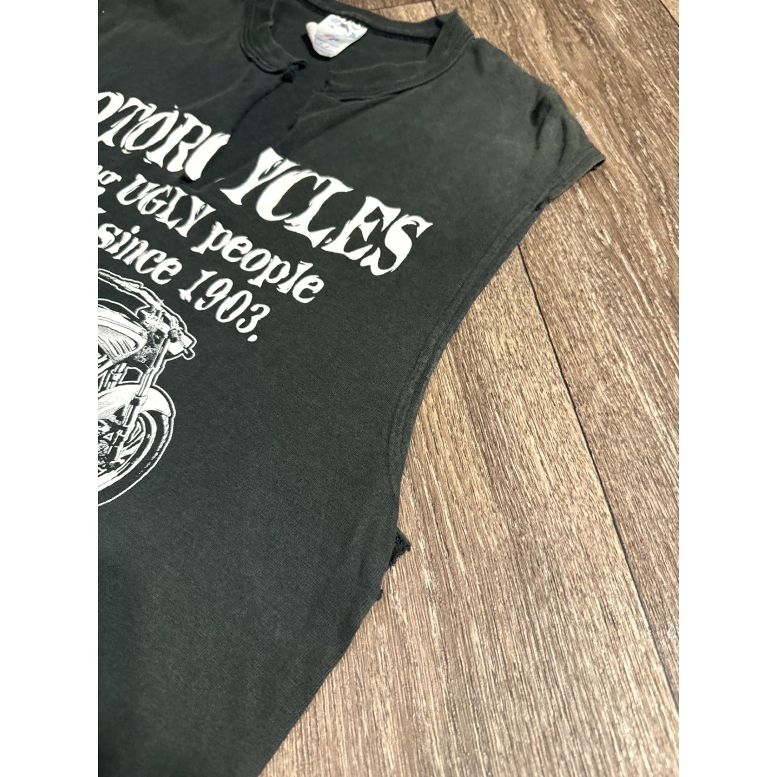 Jerzees VINTAGE 90s Motorcycles Helping Ugly People Have Sex Funny Chopped Cutoff Tee L Shirt Men Black L Size US L / EU 52-54 / 3 - 7 Thumbnail