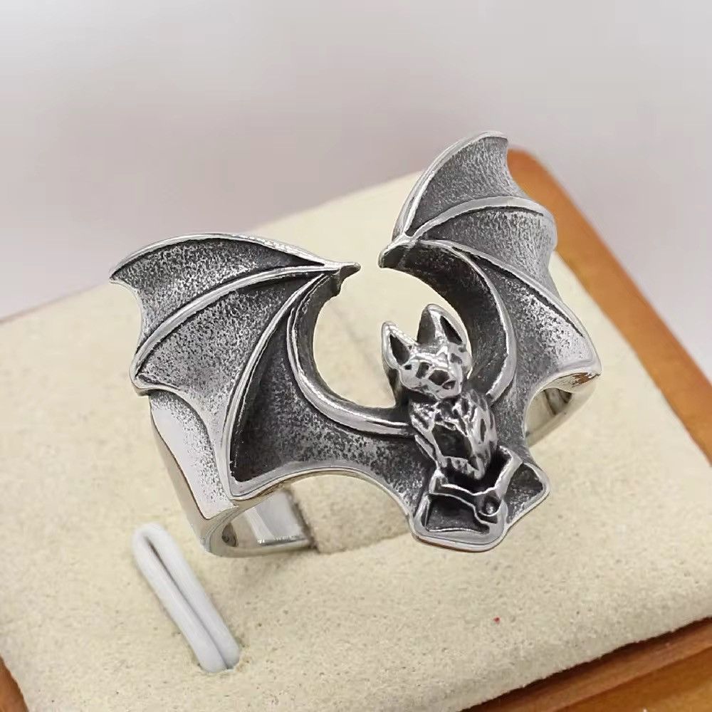 Jewelry × Vintage Vintage Goth Bat Ring Size ONE SIZE - 2 Thumbnail