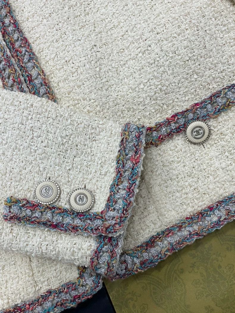 Chanel chanel White stitching colourful rolled edge two-pocket ja Size XS / US 0-2 / IT 36-38 - 2 Thumbnail