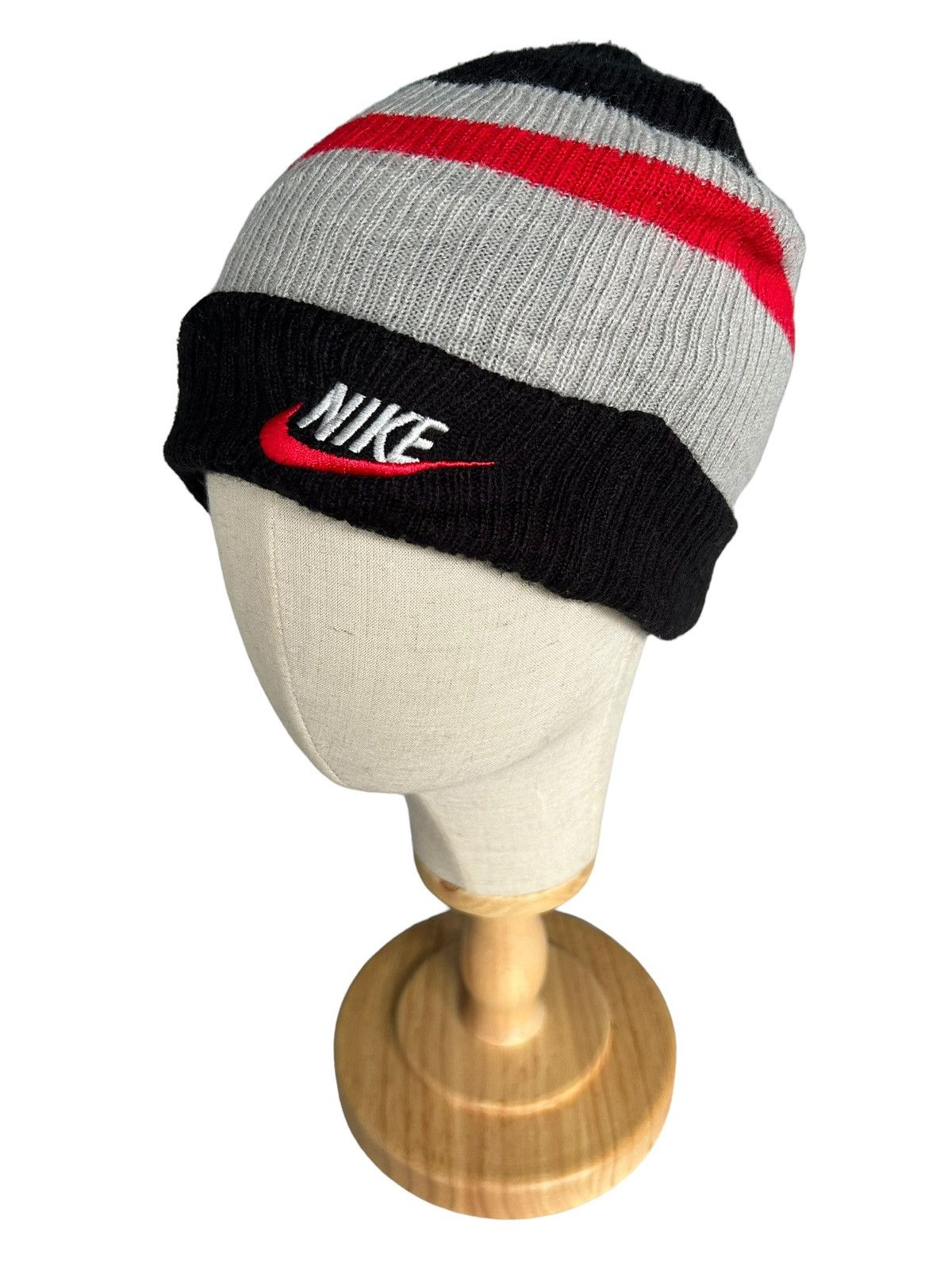 Nike Nike stripe Beanie Hats🔥 Size ONE SIZE - 1 Thumbnail