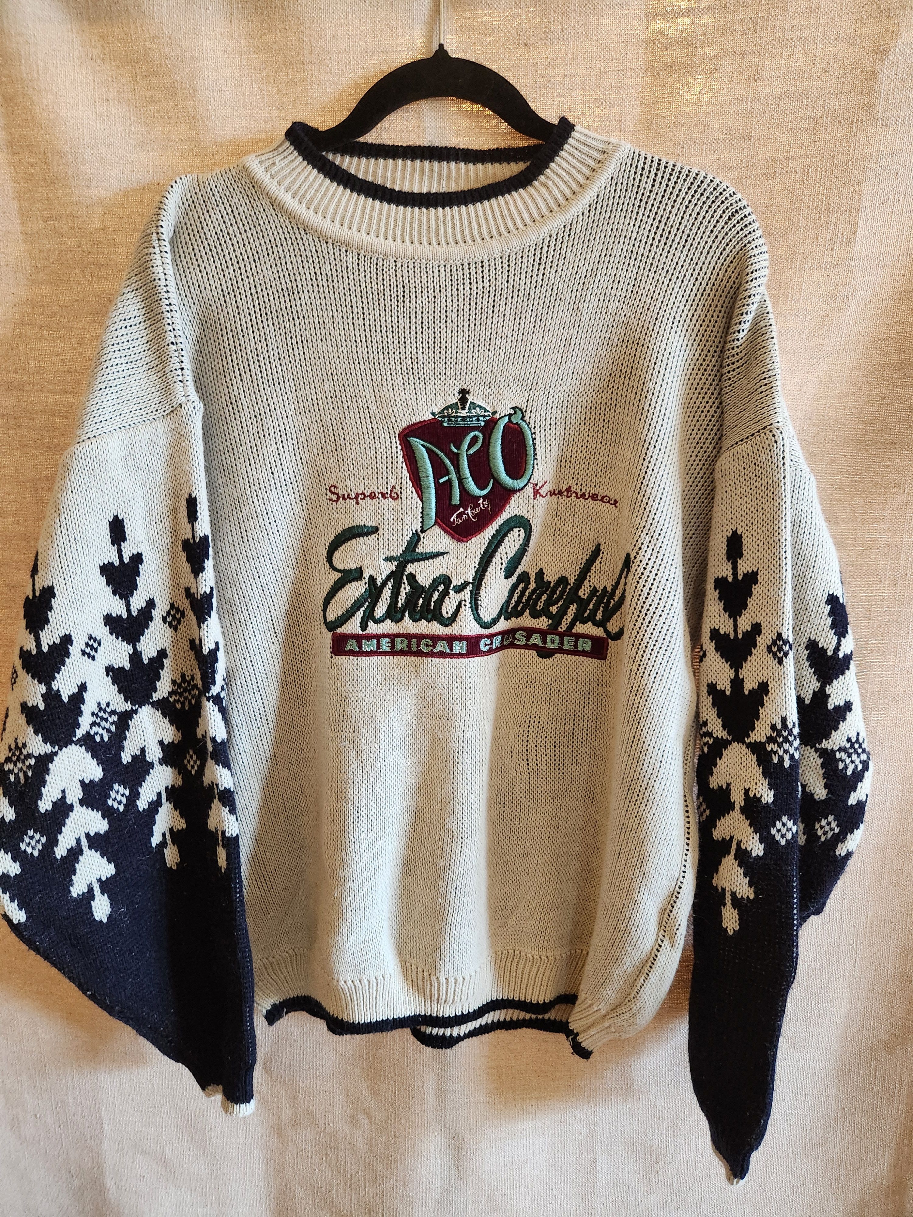 Vintage Vintage 70's American Crusader Men's Embroidered Sweater Size US M / EU 48-50 / 2 - 1 Thumbnail
