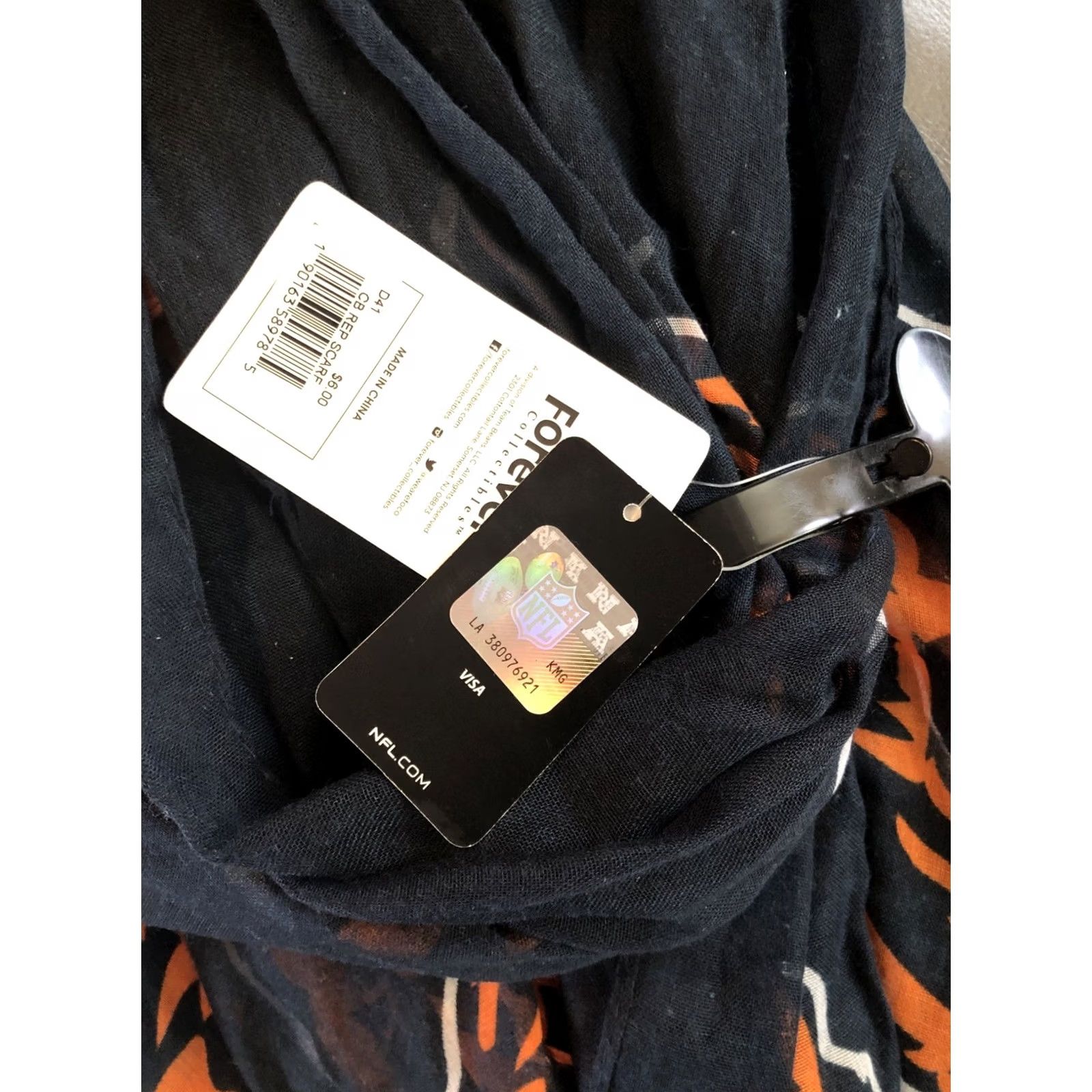 Logo 7 VINTAGE? (No) Chicago Bears Infinity Scarf Women Navy Blue Forever Collectibles BEAR logo Sports Scarf Womens Fall Winter Bears Style Infinity Pattern Size ONE SIZE - 6 Thumbnail
