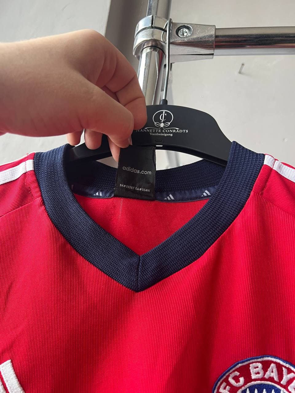 Adidas 2002/03 BAYERN MUNICH UCL SPECIAL SOCCER JERSEY SHIRT SIZE M Size US M / EU 48-50 / 2 - 9 Thumbnail