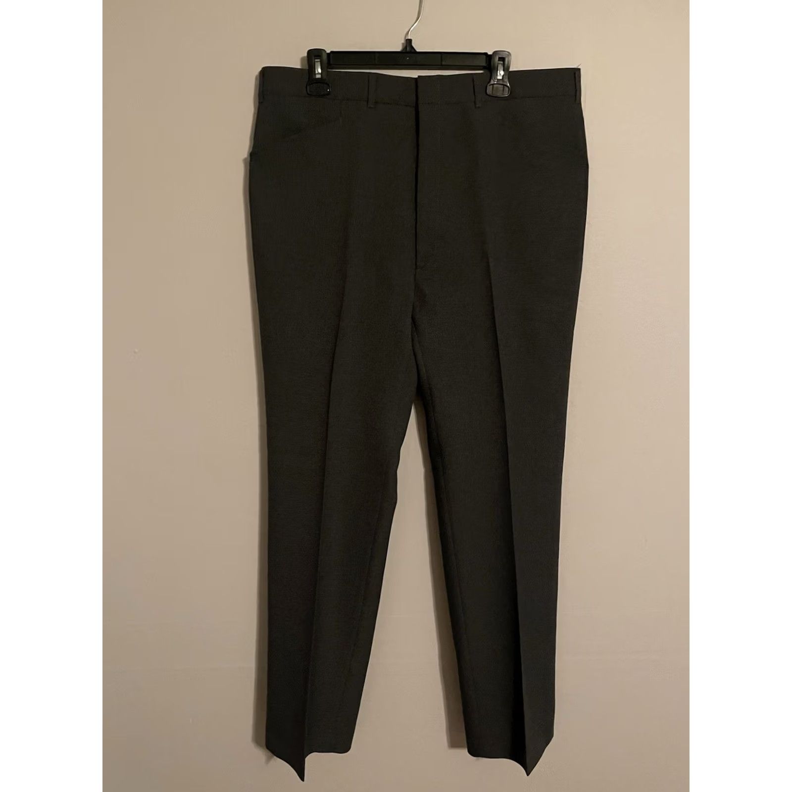 Haggar VINTAGE Haggar Scotch Release Klopman Gray Dress Pants Mens 38x34 Regular Flat Front Polyester Dress Pants Gray 90s? Mens Size US 38 / EU 54 - 3 Thumbnail