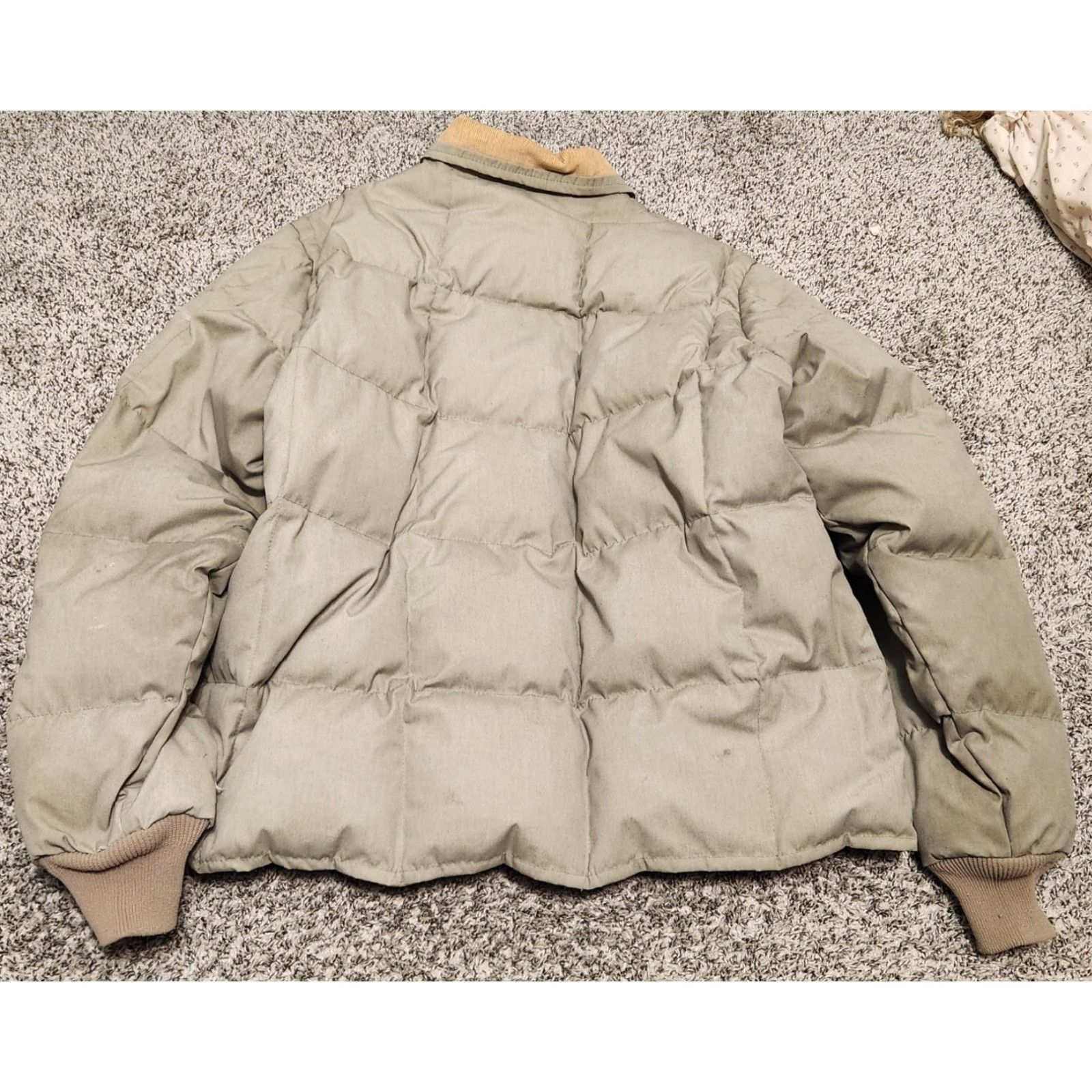 Eddie Bauer VINTAGE Eddie Bauer Goose Down Corduroy Collar Jacket Mens XL Beige Size US XL / EU 56 / 4 - 4 Thumbnail
