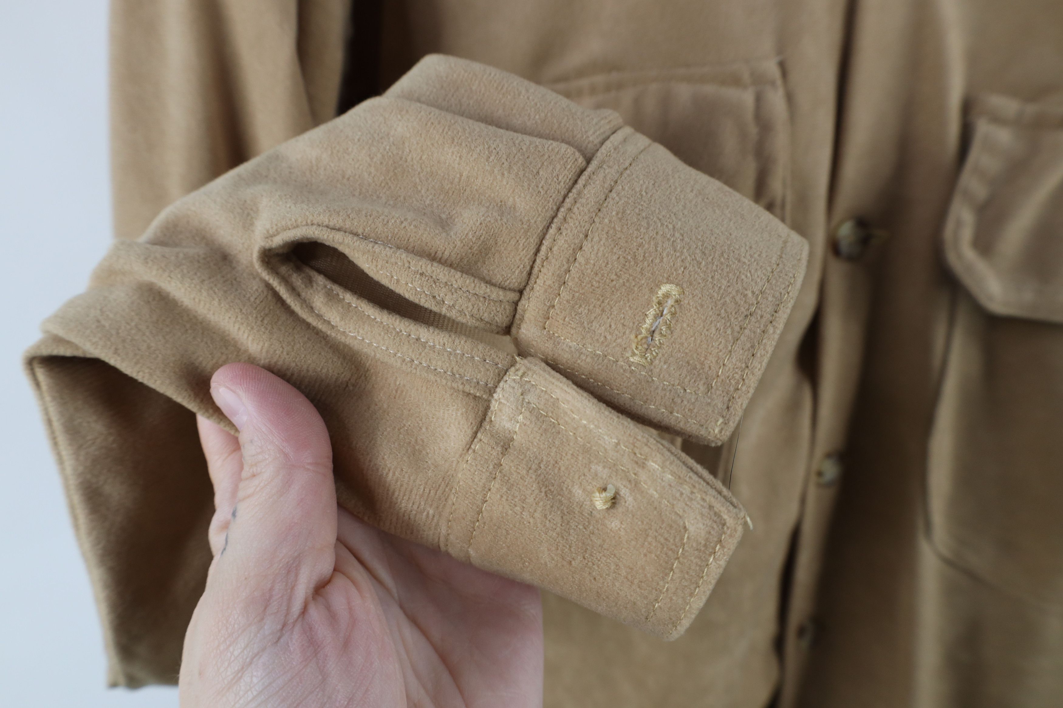 Vintage Vintage 90s Streetwear Handmade Fleece Corduroy Button Shirt Size US XL / EU 56 / 4 - 4 Thumbnail