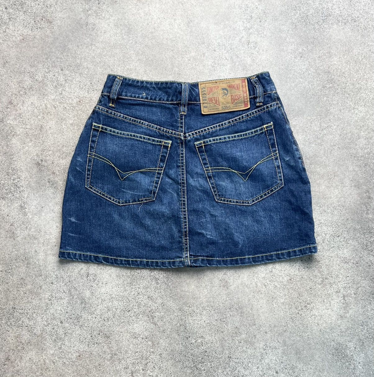 Diesel × Vintage Diesel vintage denim mini skirt Size 27" / US 4 / IT 40 - 4 Thumbnail
