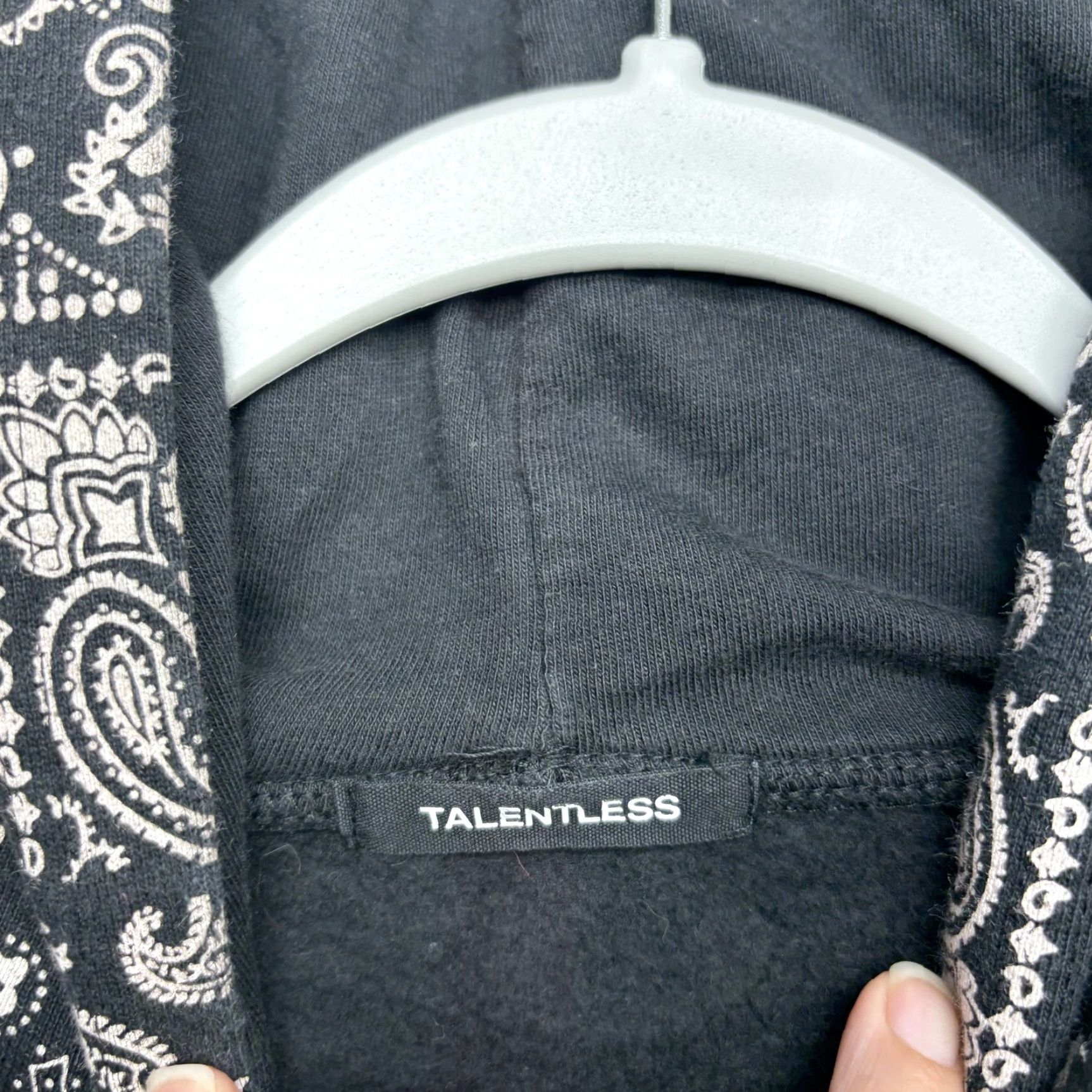 Talentless Talentless Hoodie Mens Small Bandana Paisley Patchwork Pullover Sweatshirt AOP Size US S / EU 44-46 / 1 - 7 Thumbnail