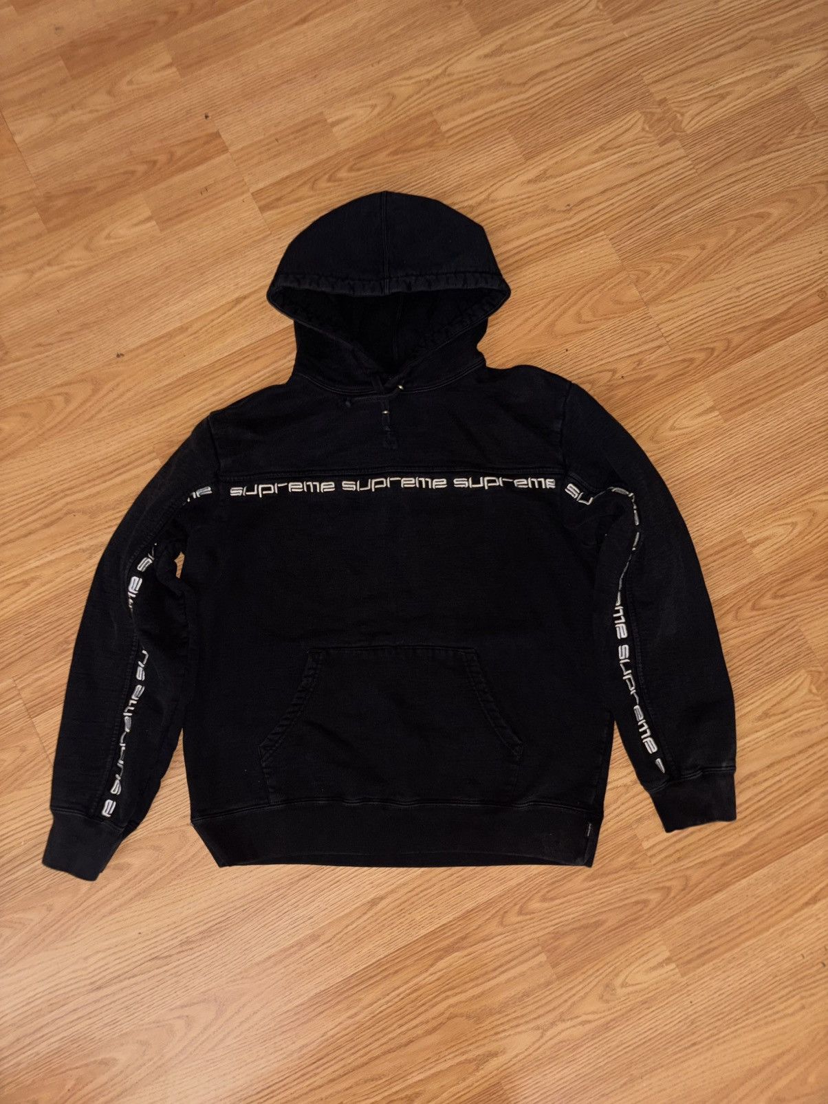 Supreme Supreme Tape Hoodie Size US M / EU 48-50 / 2 - 3 Thumbnail