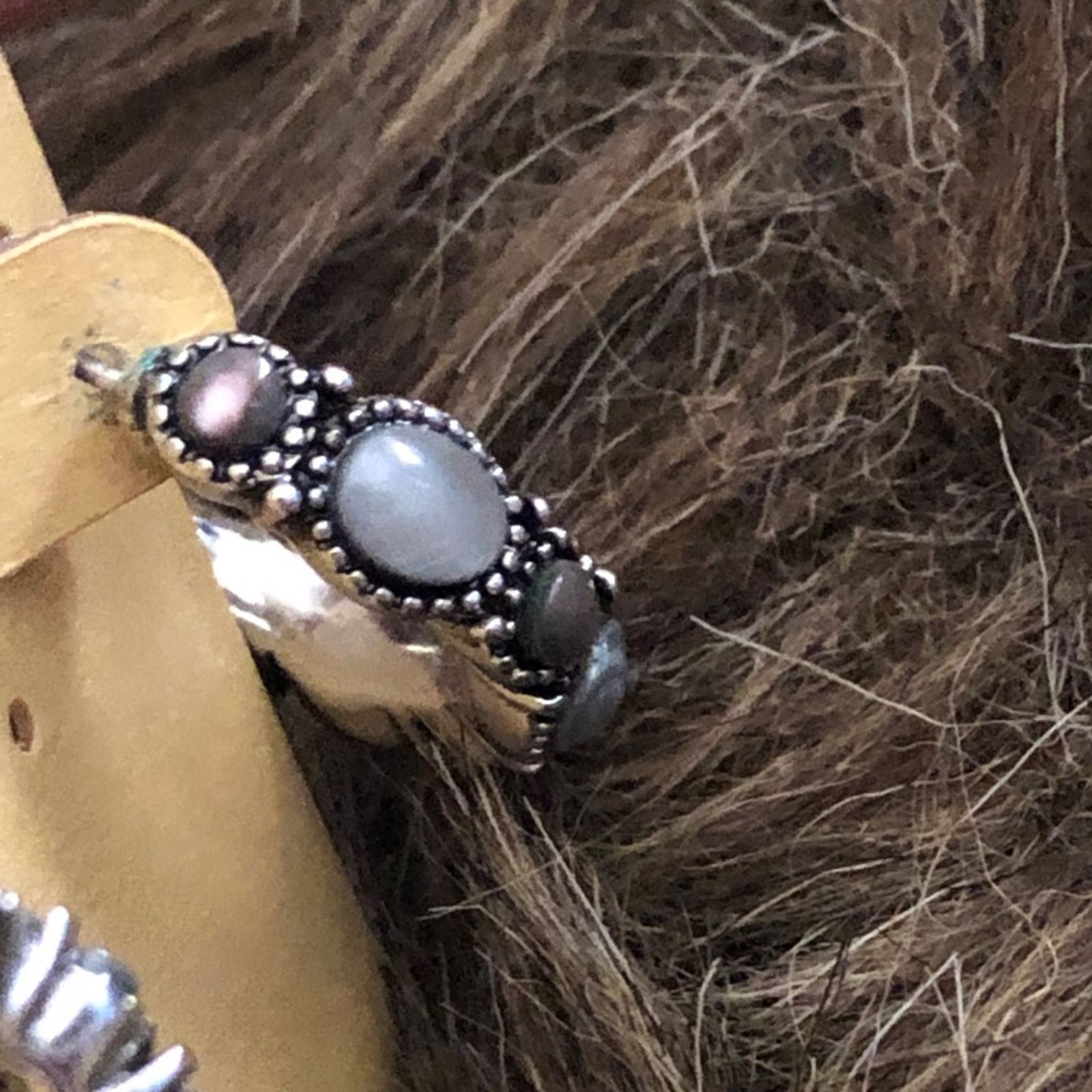 Vintage Vintage gray cabochon glass hoop pierced earrings Size ONE SIZE - 3 Thumbnail