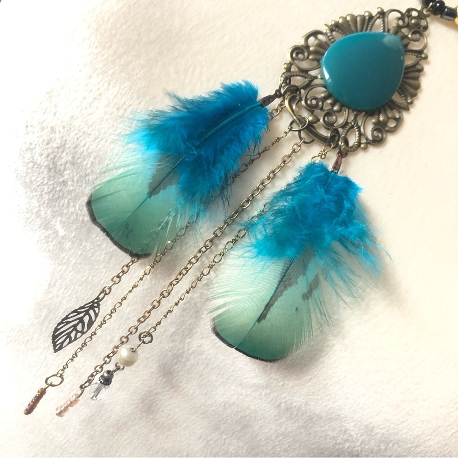 Handmade Handcrafted filigree teardrop Pearl genuine emerald neckla Size ONE SIZE - 9 Thumbnail