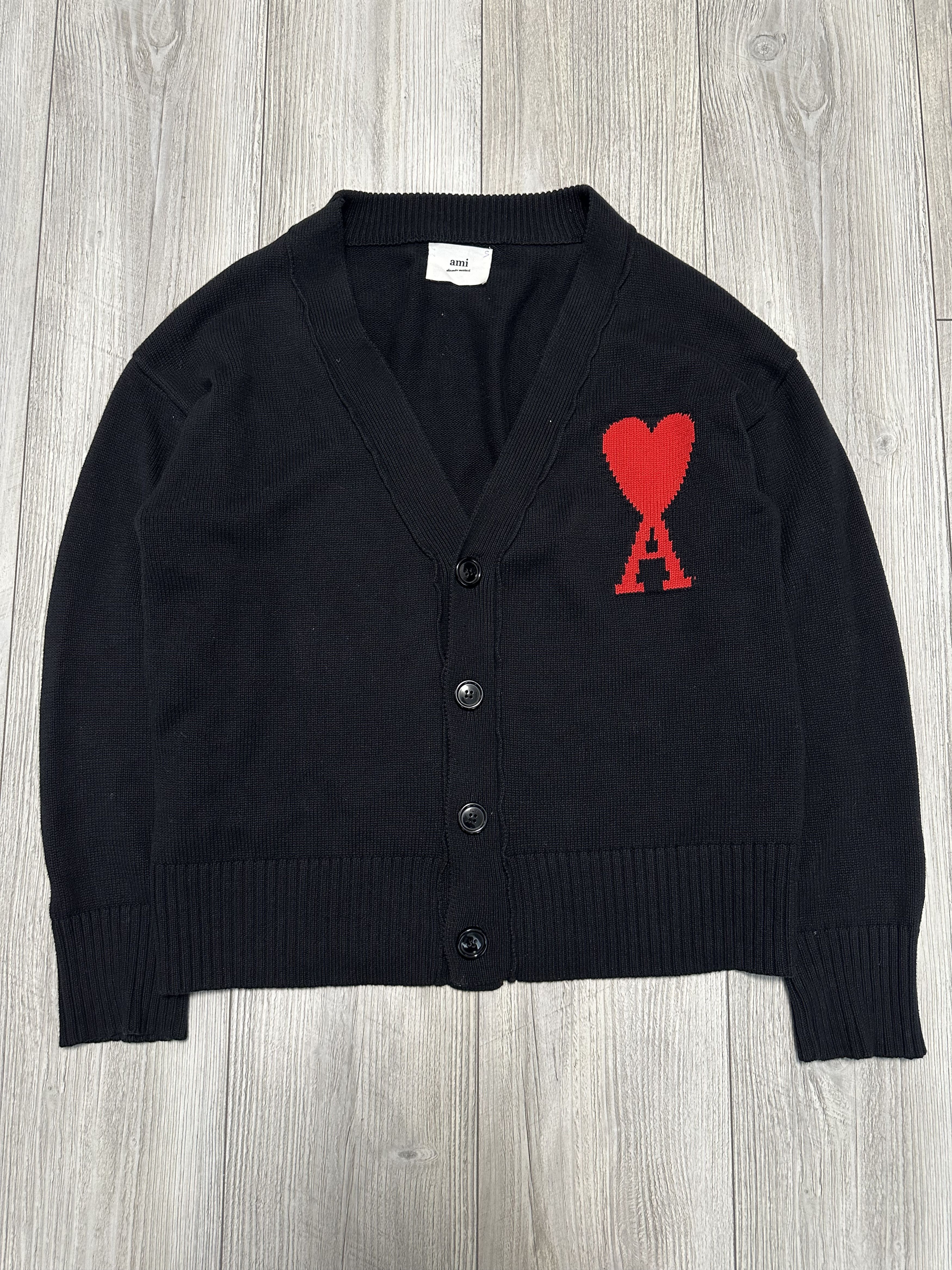 AMI Ami Black & Red Heart Cardigan Q10 Size US M / EU 48-50 / 2 - 1 Thumbnail