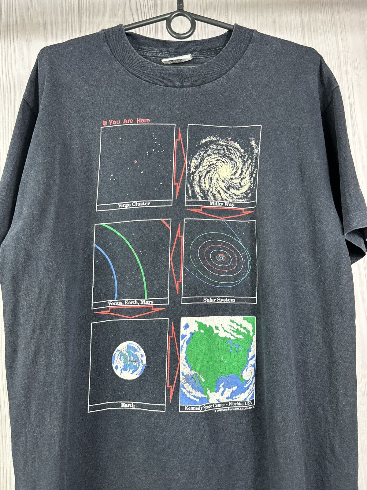Vintage Vintage 1996 Limited Cotton Expressions Space T-Shirt Size L Size US L / EU 52-54 / 3 - 5 Thumbnail