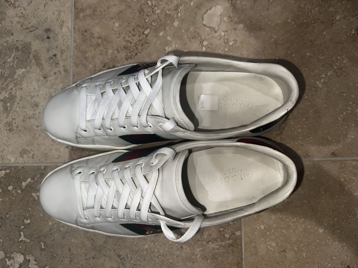 Gucci MEN'S GUCCI BEE SNEAKER WITH EMBROIDERY Size US 11 / EU 44 - 7 Thumbnail