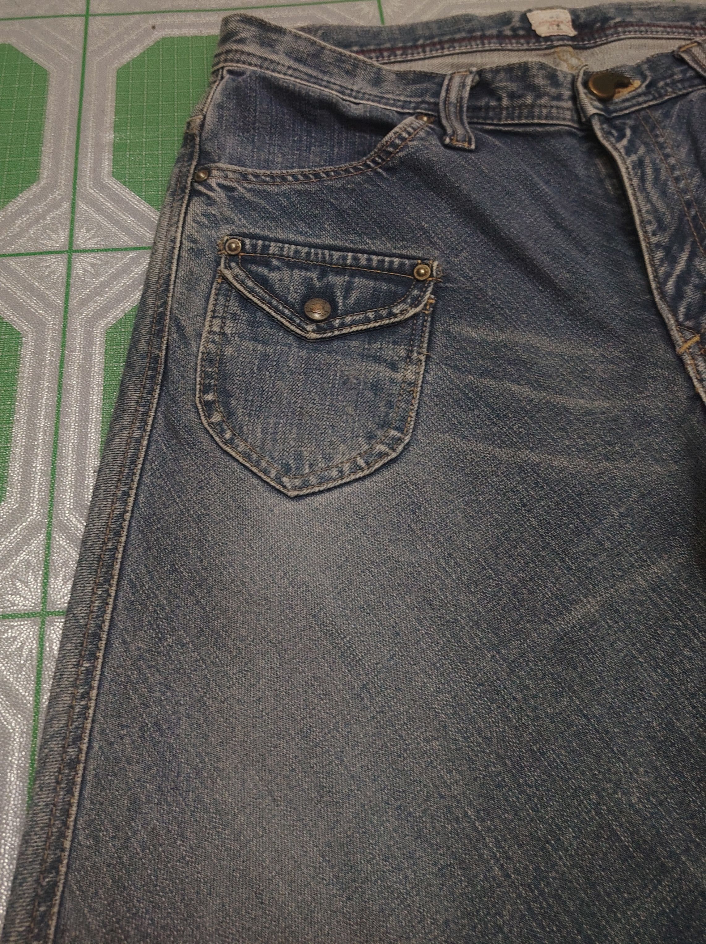 If Six Was Nine Japanese Lee Exclusive Flared Jeans Size US 31 - 6 Thumbnail