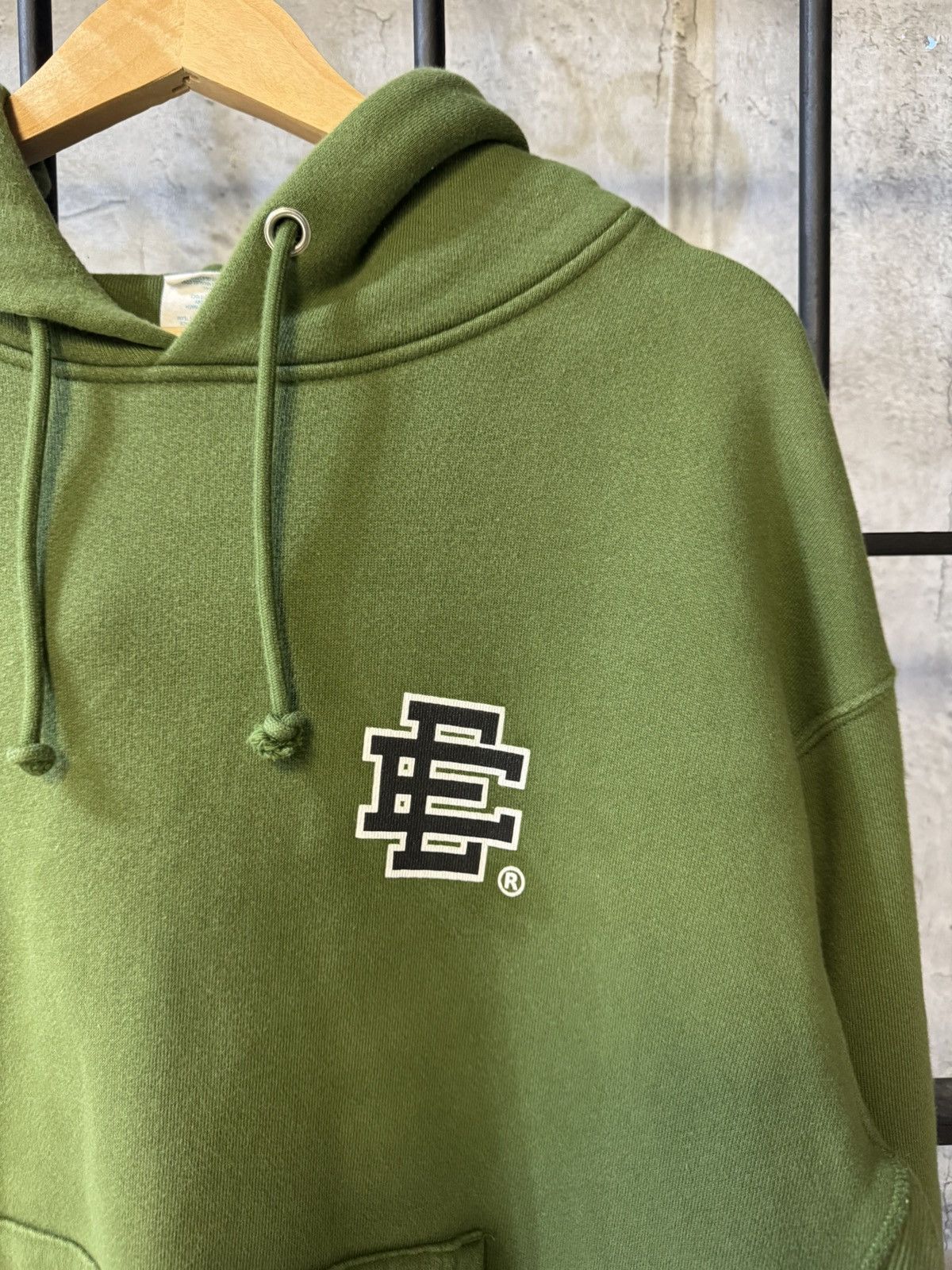Eric Emanuel Eric Emanuel EE Logo Olive Hoodie Size US XXL / EU 58 / 5 - 2 Thumbnail